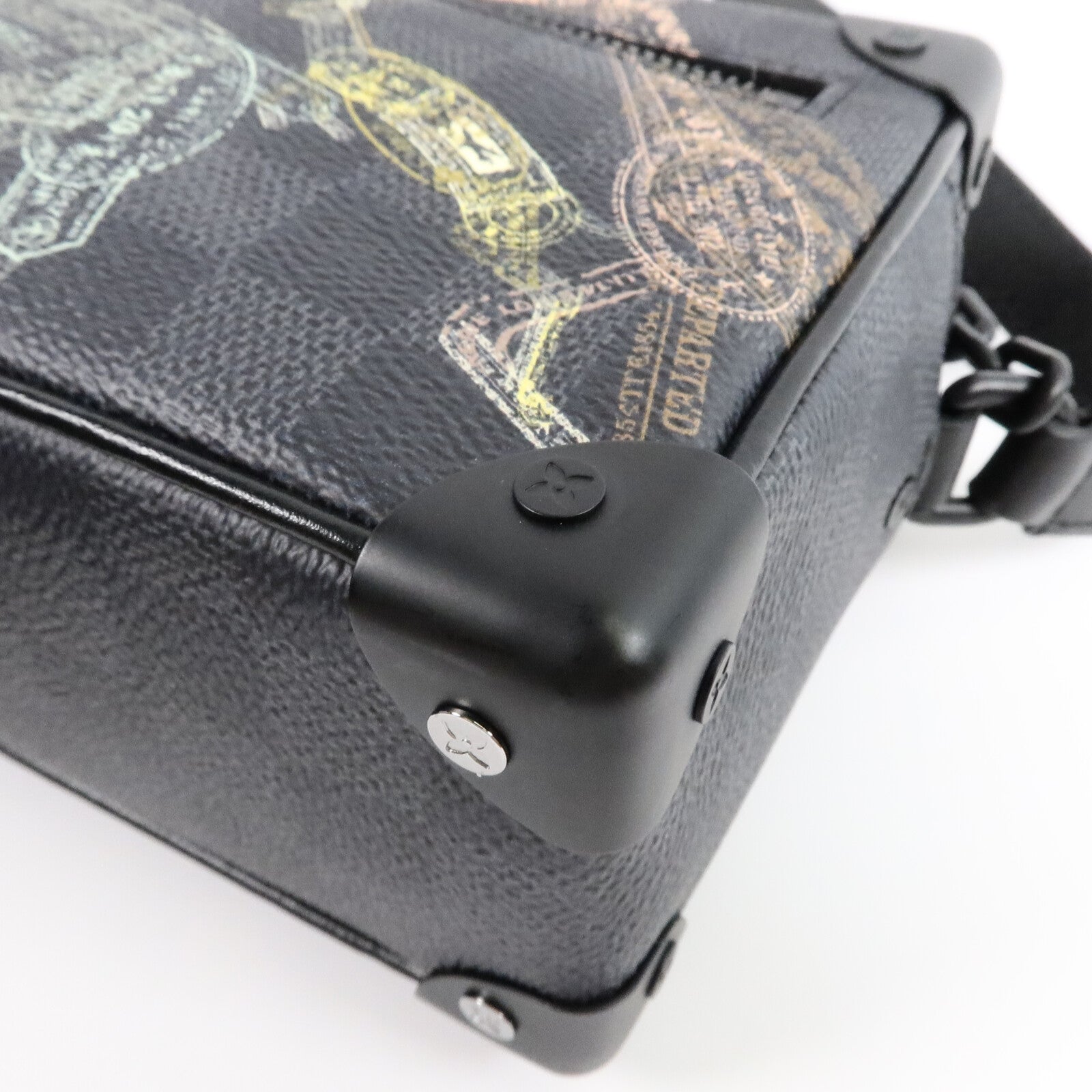 LOUIS VUITTON Damier Graphite Soft Trunk肩背袋