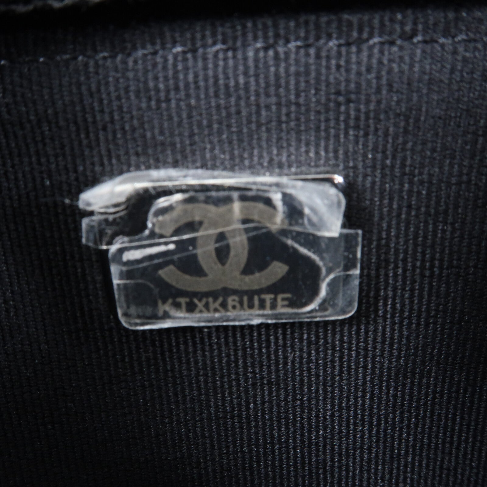 CHANEL 牛皮皮革WOC Wallet On Chain銀扣鏈帶肩背袋