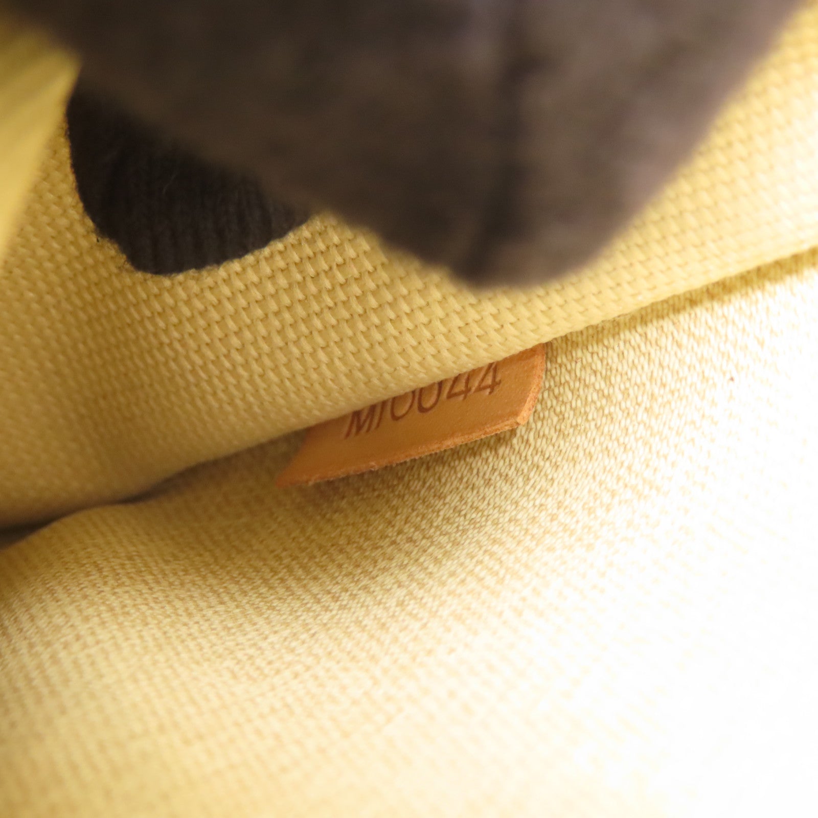 LOUIS VUITTON Monogram Trouville金扣手挽袋棕色