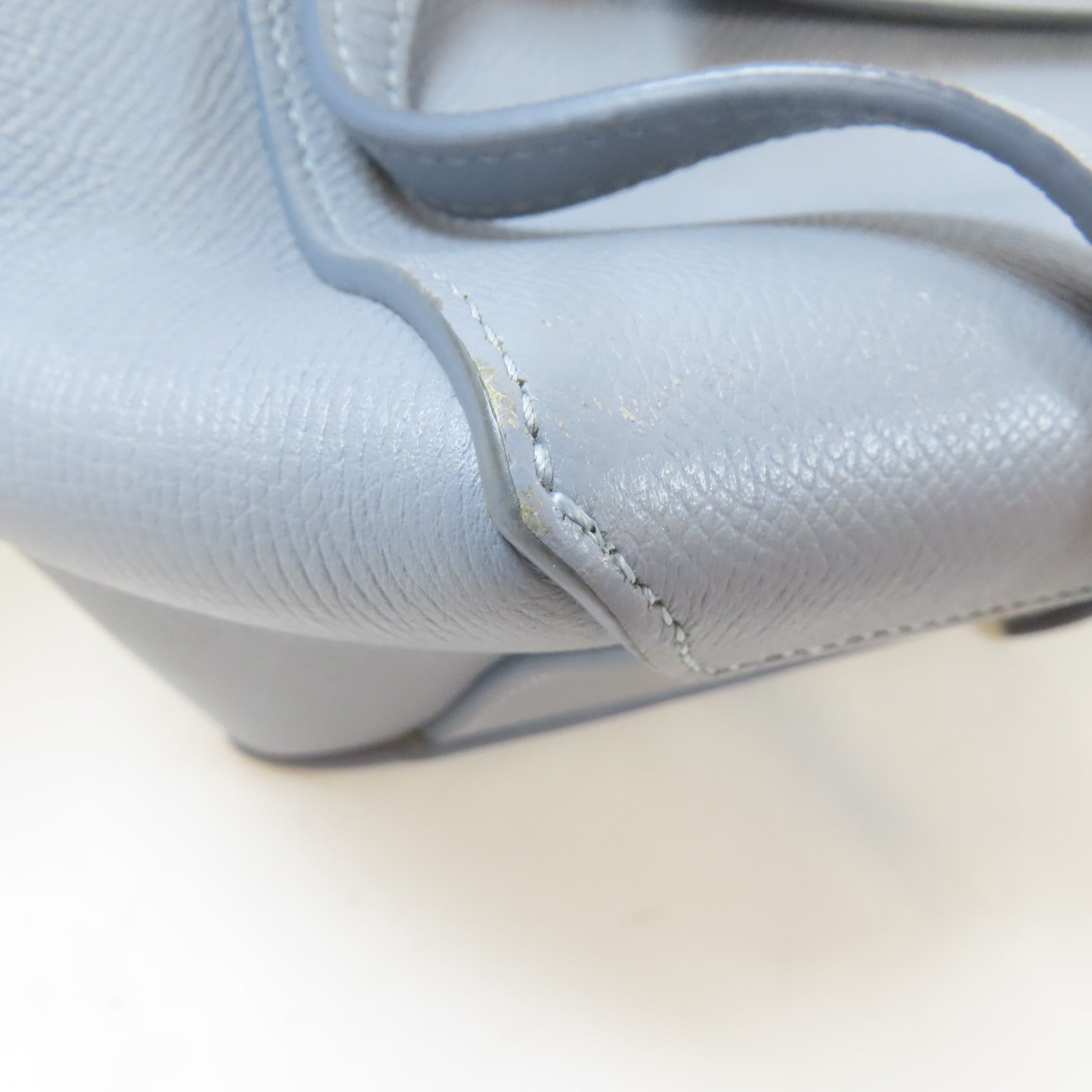 CELINE 牛皮皮革Nano Belt Bag金扣手挽肩背兩用袋淺藍色