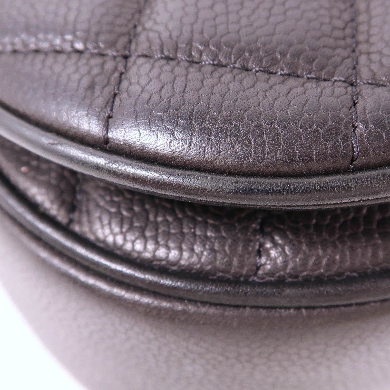 CHANEL 牛皮皮革Shoulder Bag銀扣鏈帶肩背袋