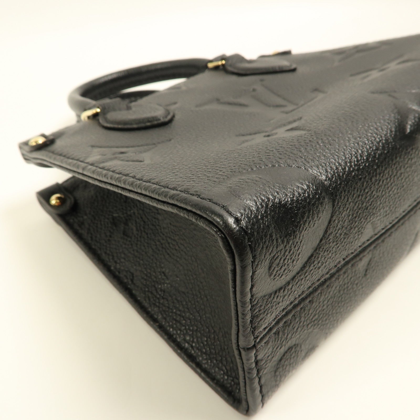 LOUIS VUITTON Monogram Empreinte On The Go BB金扣手挽肩背兩用袋黑色