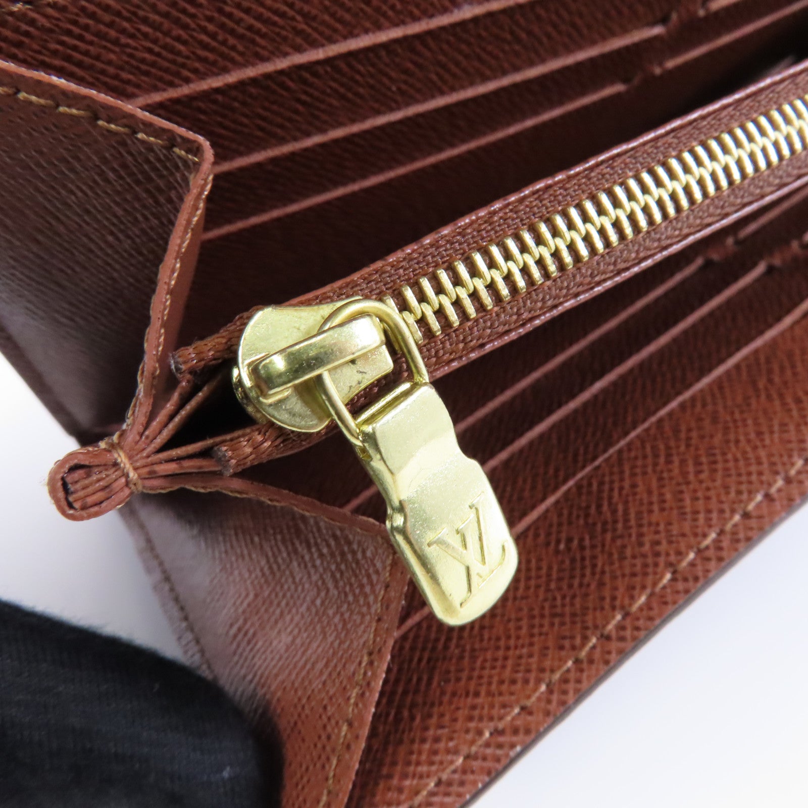 LOUIS VUITTON Monogram Sarah Wallet金扣長錢包啡色