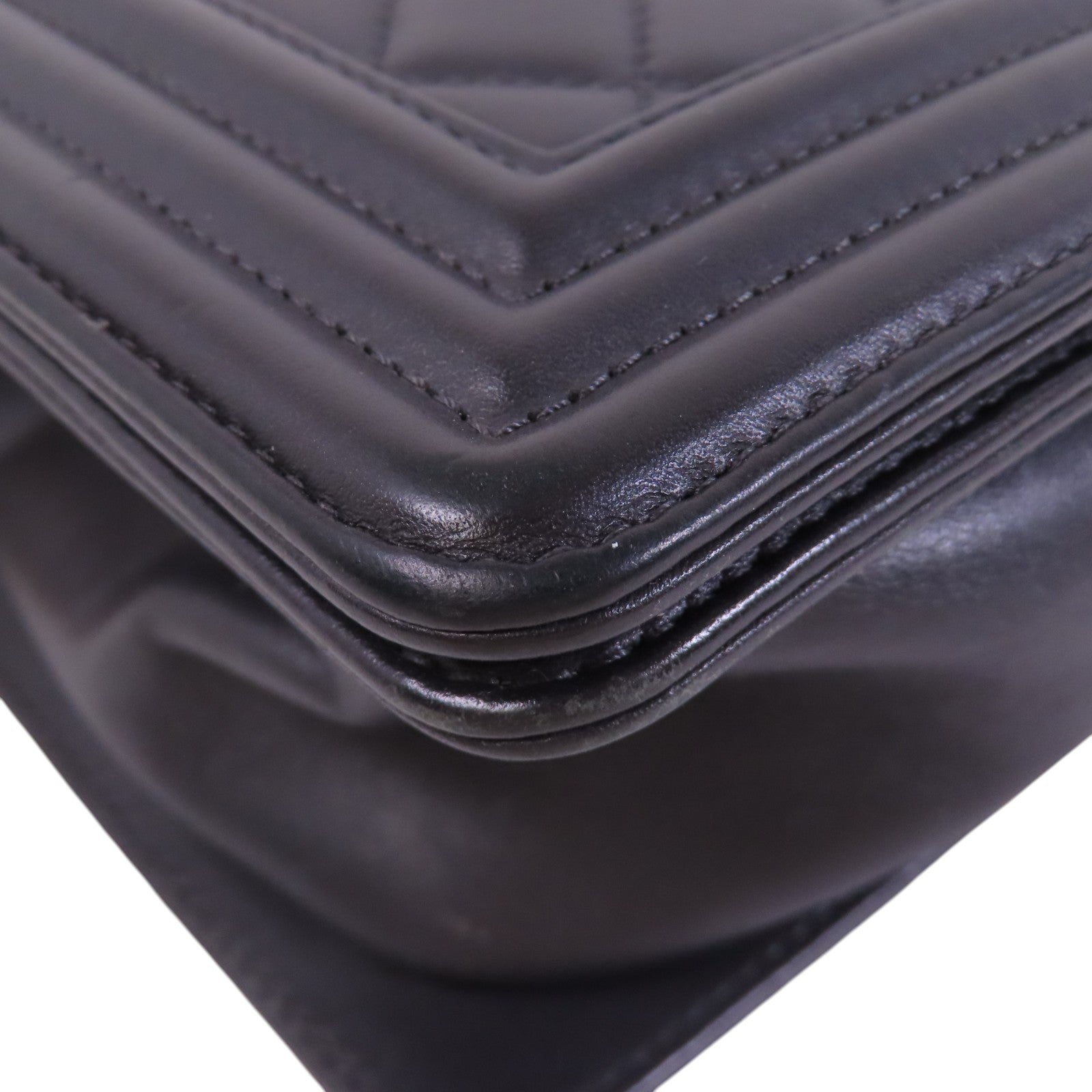 CHANEL 牛皮皮革Boy Chanel 25金扣鏈帶肩背袋