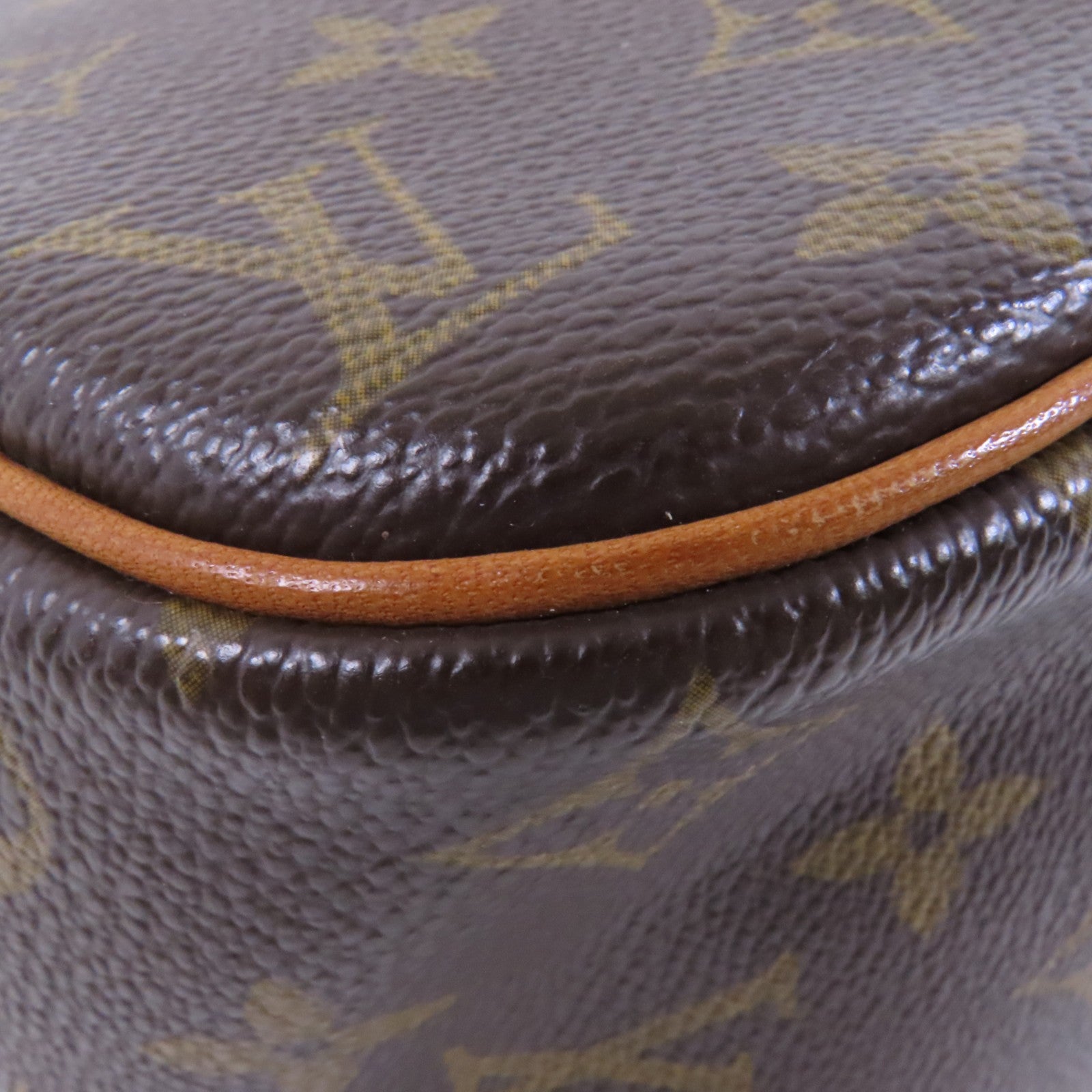 LOUIS VUITTON Monogram Trouville金扣手挽袋