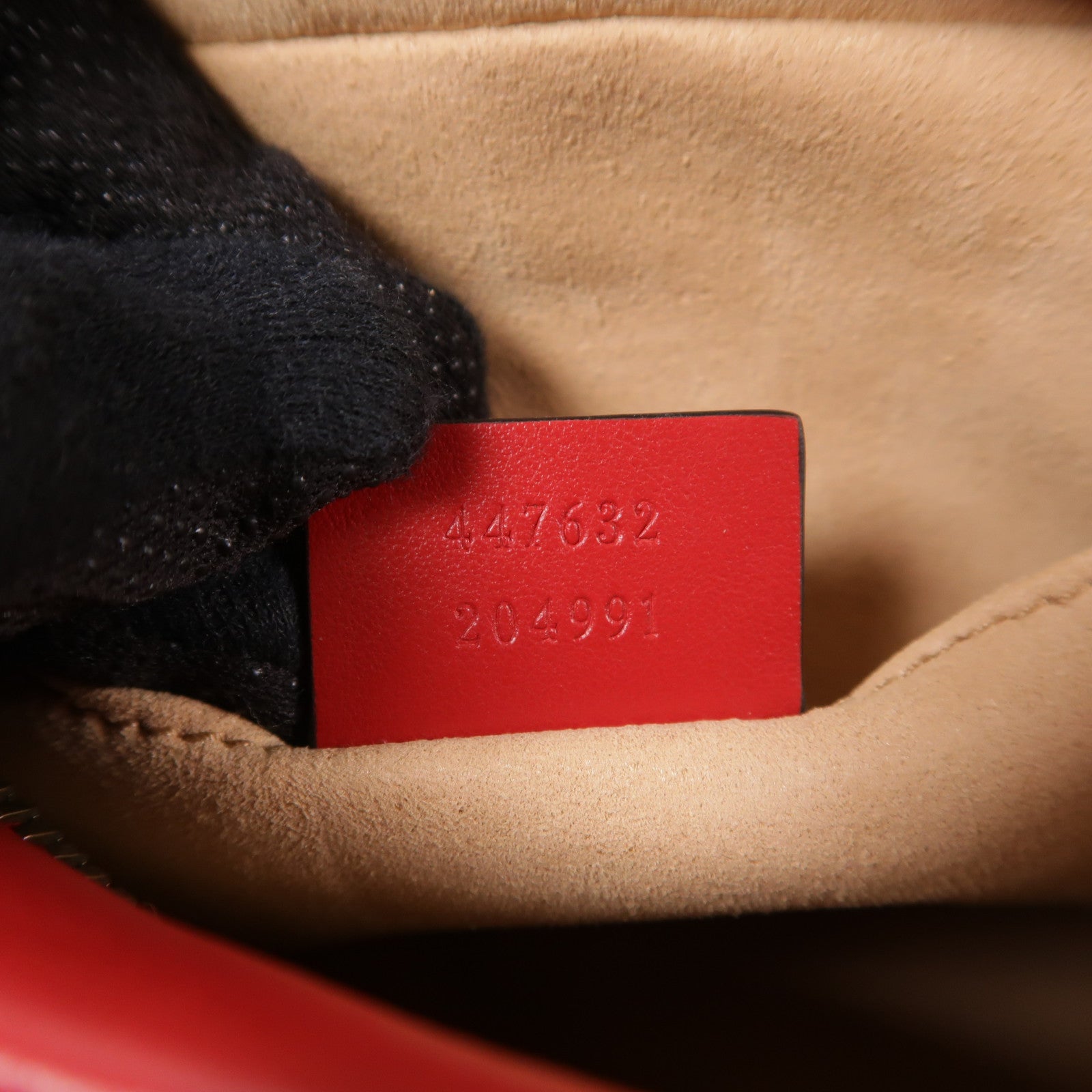 GUCCI 牛皮皮革GG Marmont金扣肩背袋