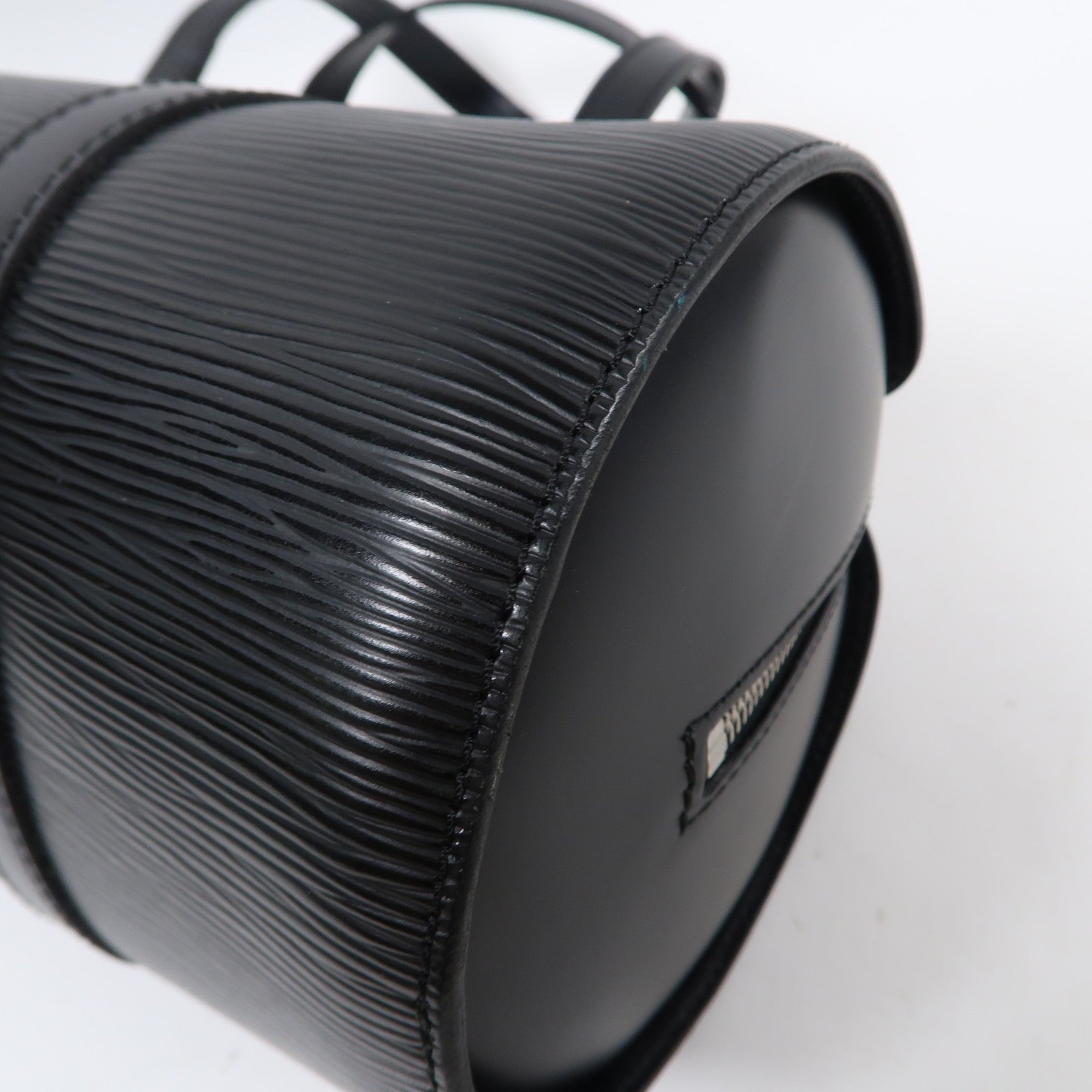 LOUIS VUITTON Epi Soufflot銀扣手挽袋黑色