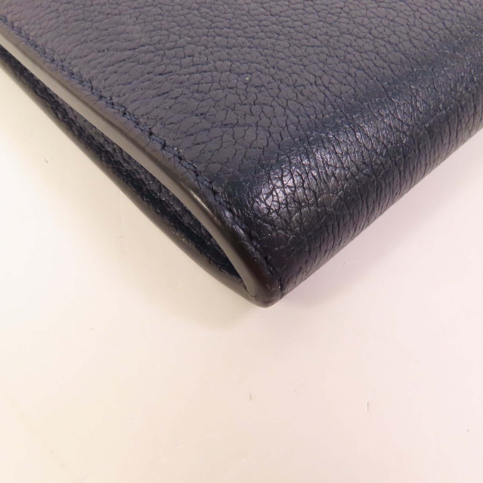 GIVENCHY 牛皮皮革Clutch Bag銀扣肩背袋