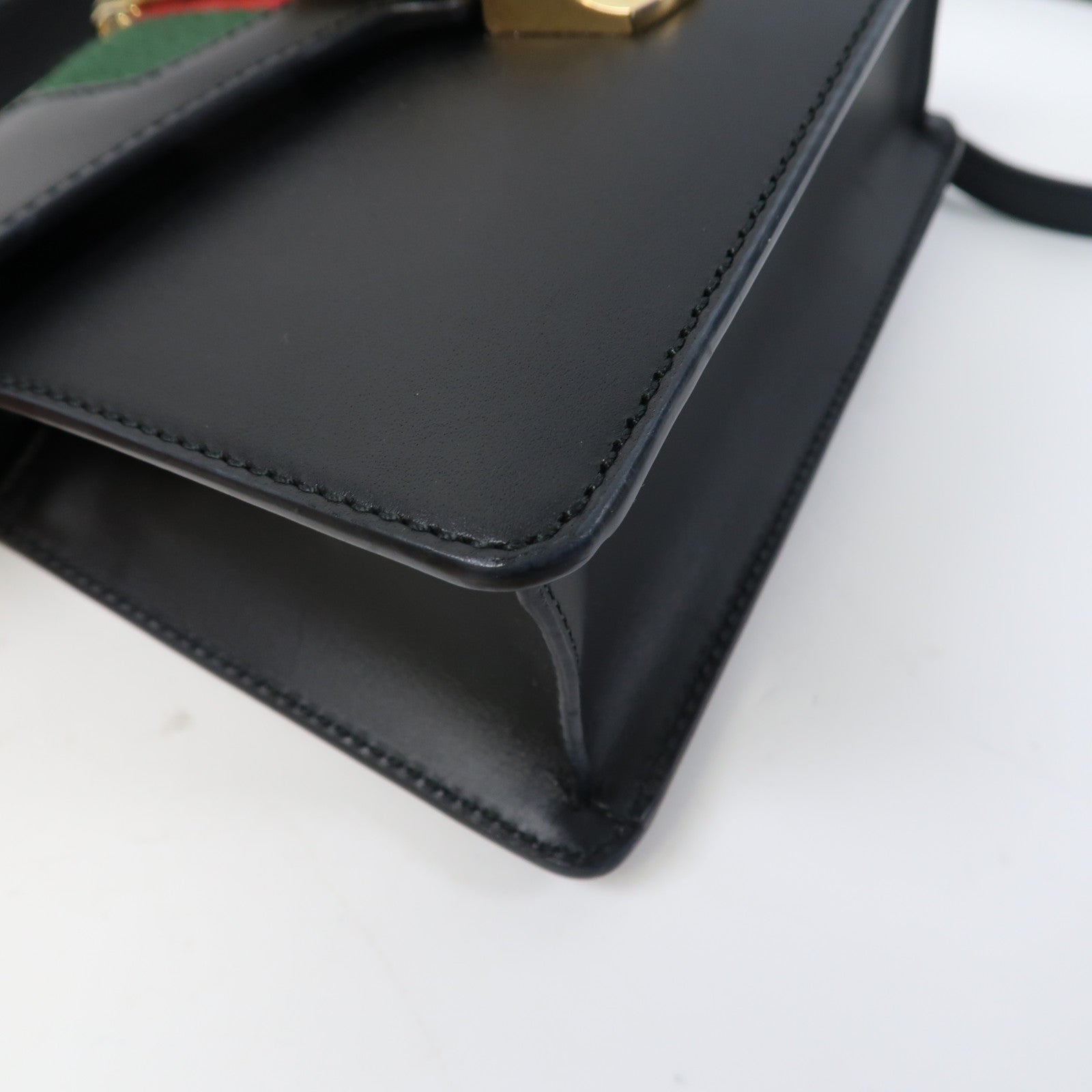 GUCCI 牛皮皮革Sylvie金扣手挽肩背兩用袋黑色