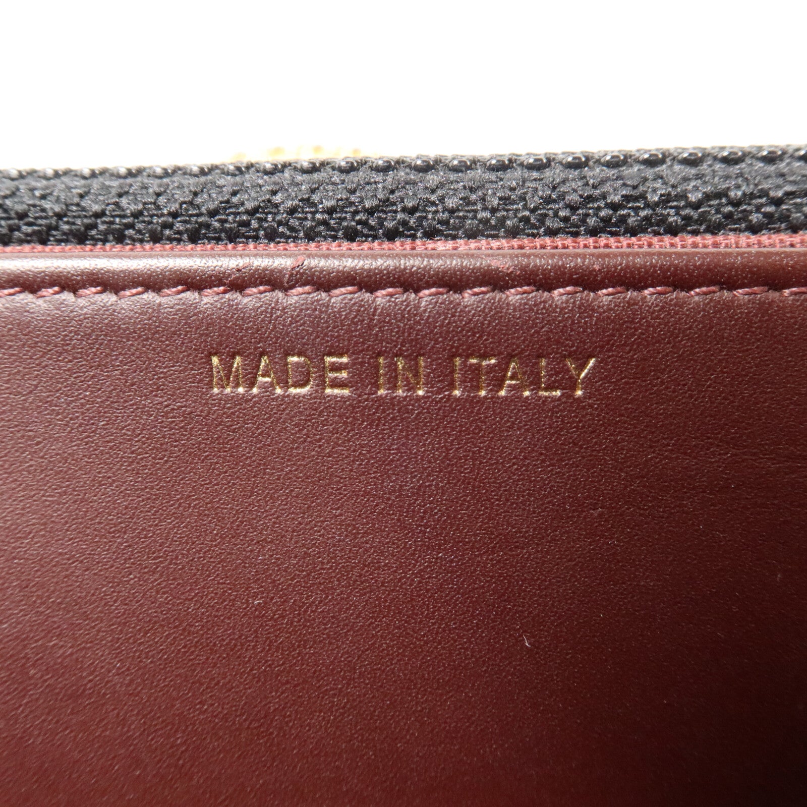 CHANEL 牛皮皮革WOC Wallet On Chain鏈帶肩背袋