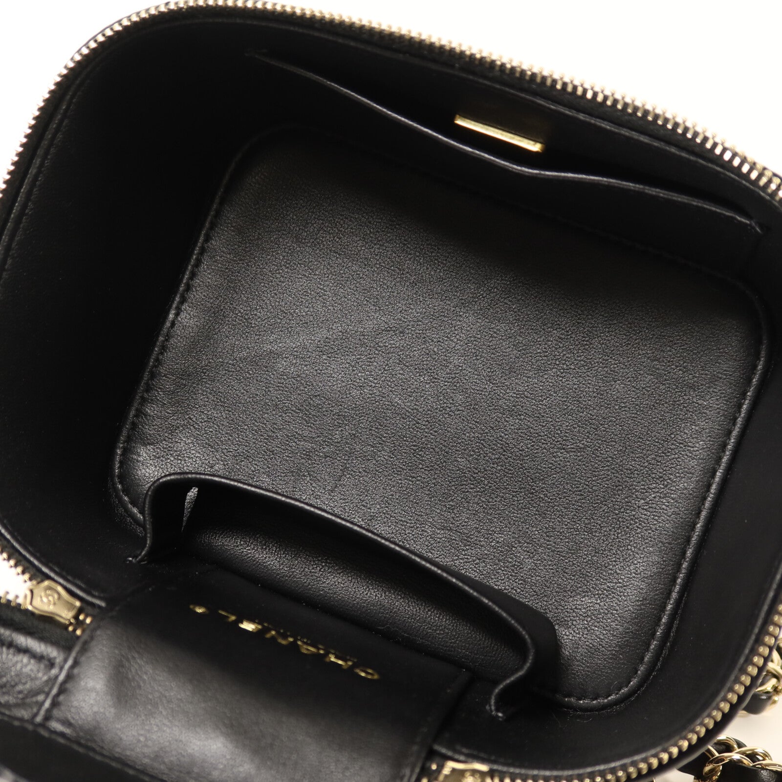 CHANEL 羊皮皮革Vanity Case金扣鏈帶手挽肩背兩用袋
