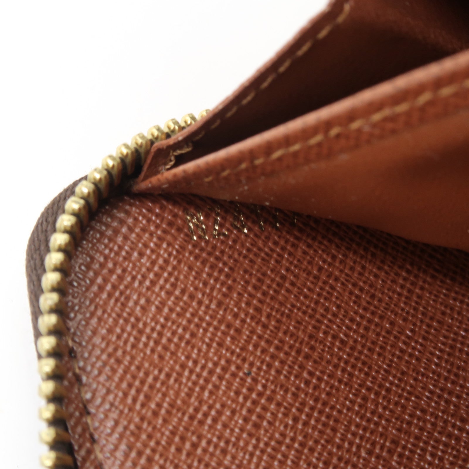 LOUIS VUITTON Monogram Zippy Wallet金扣拉鍊長錢包啡色