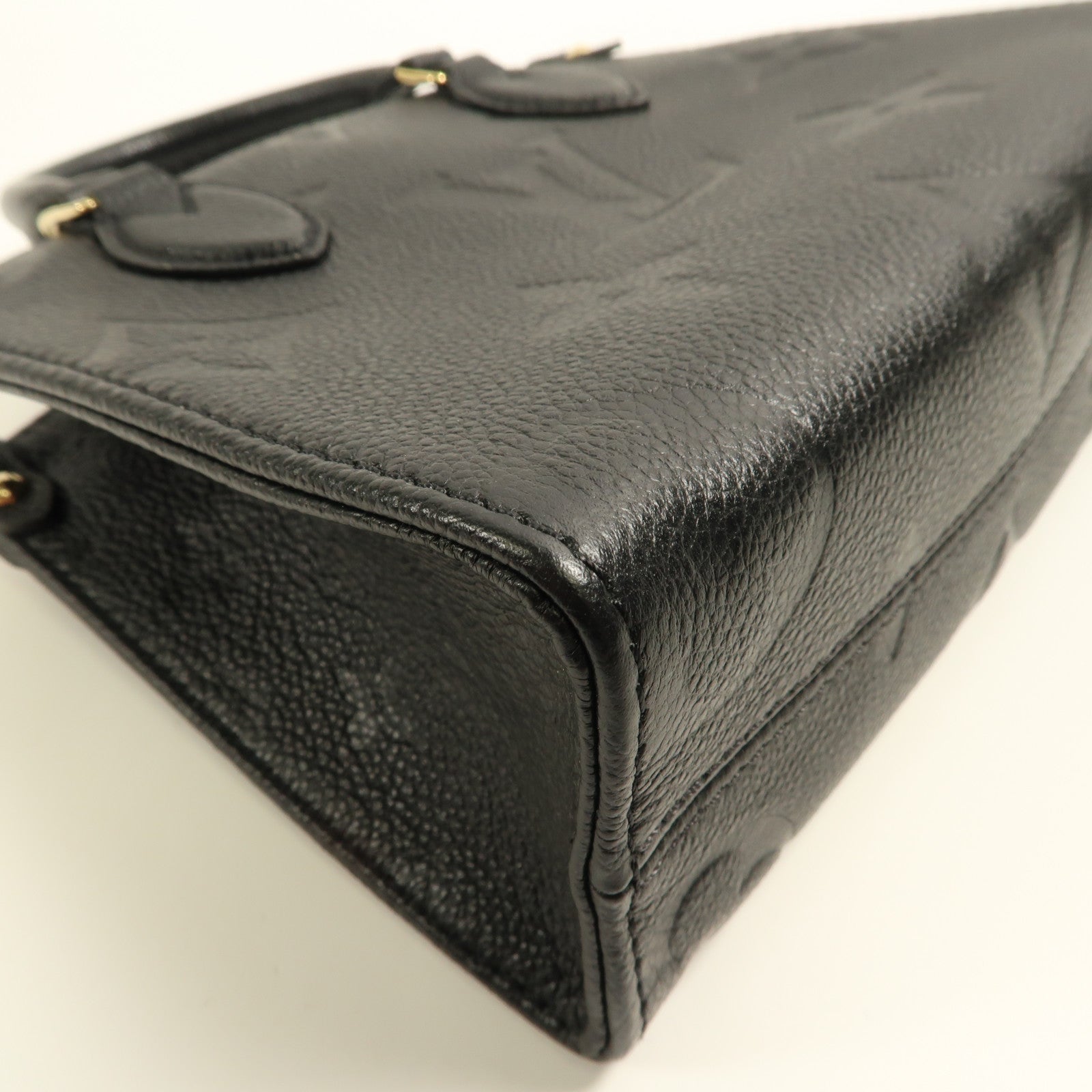 LOUIS VUITTON Monogram Empreinte On The Go BB金扣手挽肩背兩用袋黑色