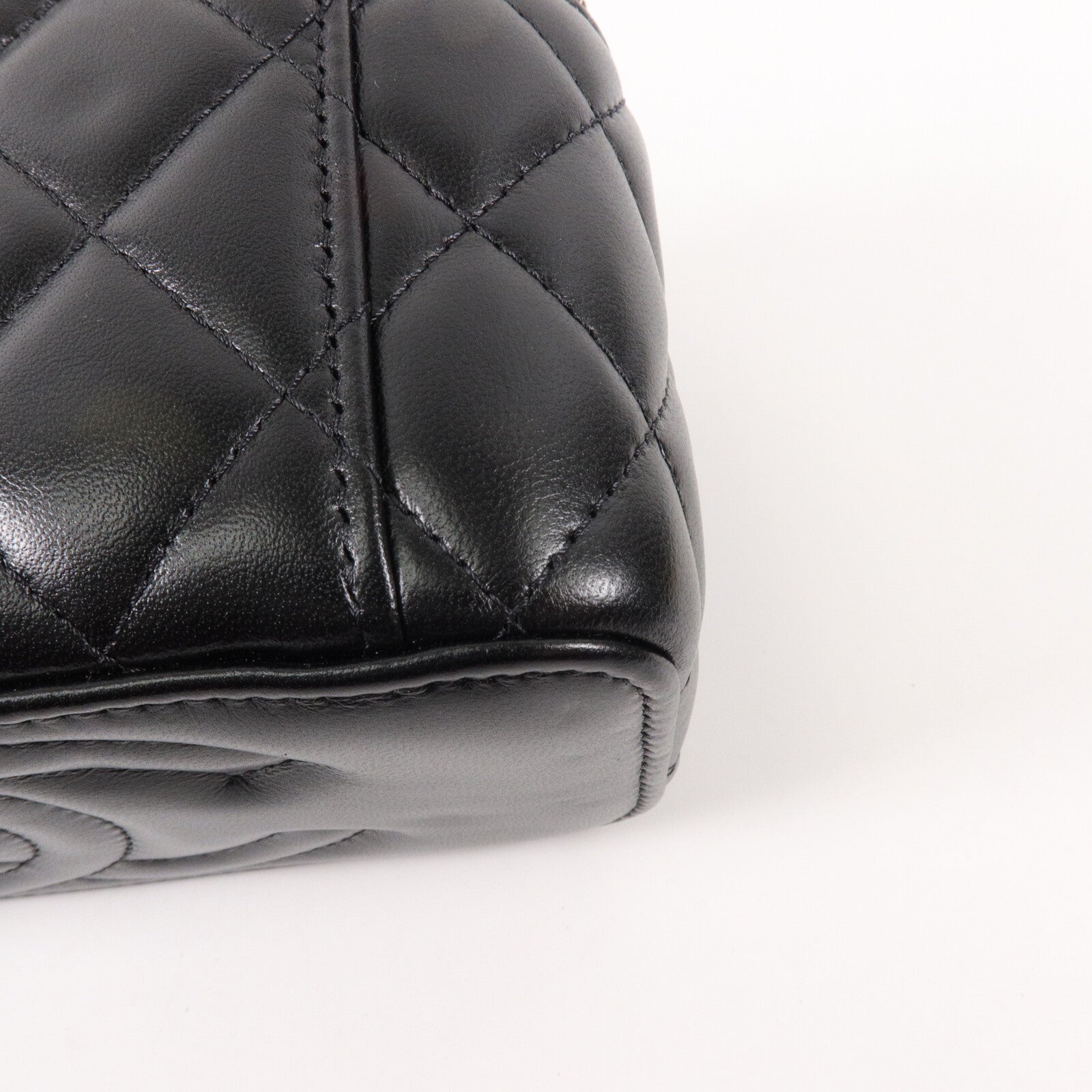 CHANEL 羊皮皮革Vanity Case鏈帶肩背袋