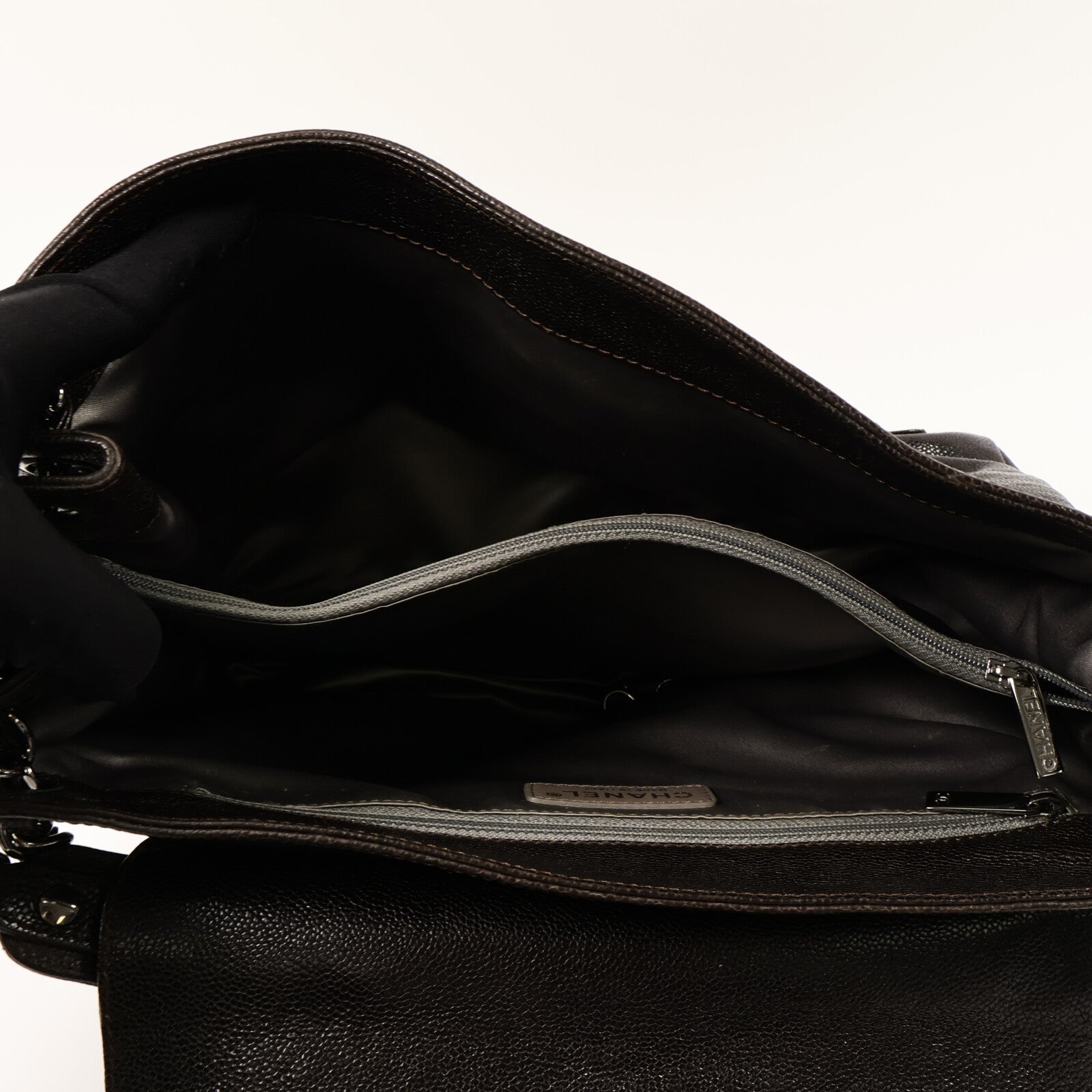 CHANEL 牛皮皮革Pocket In The City肩背袋