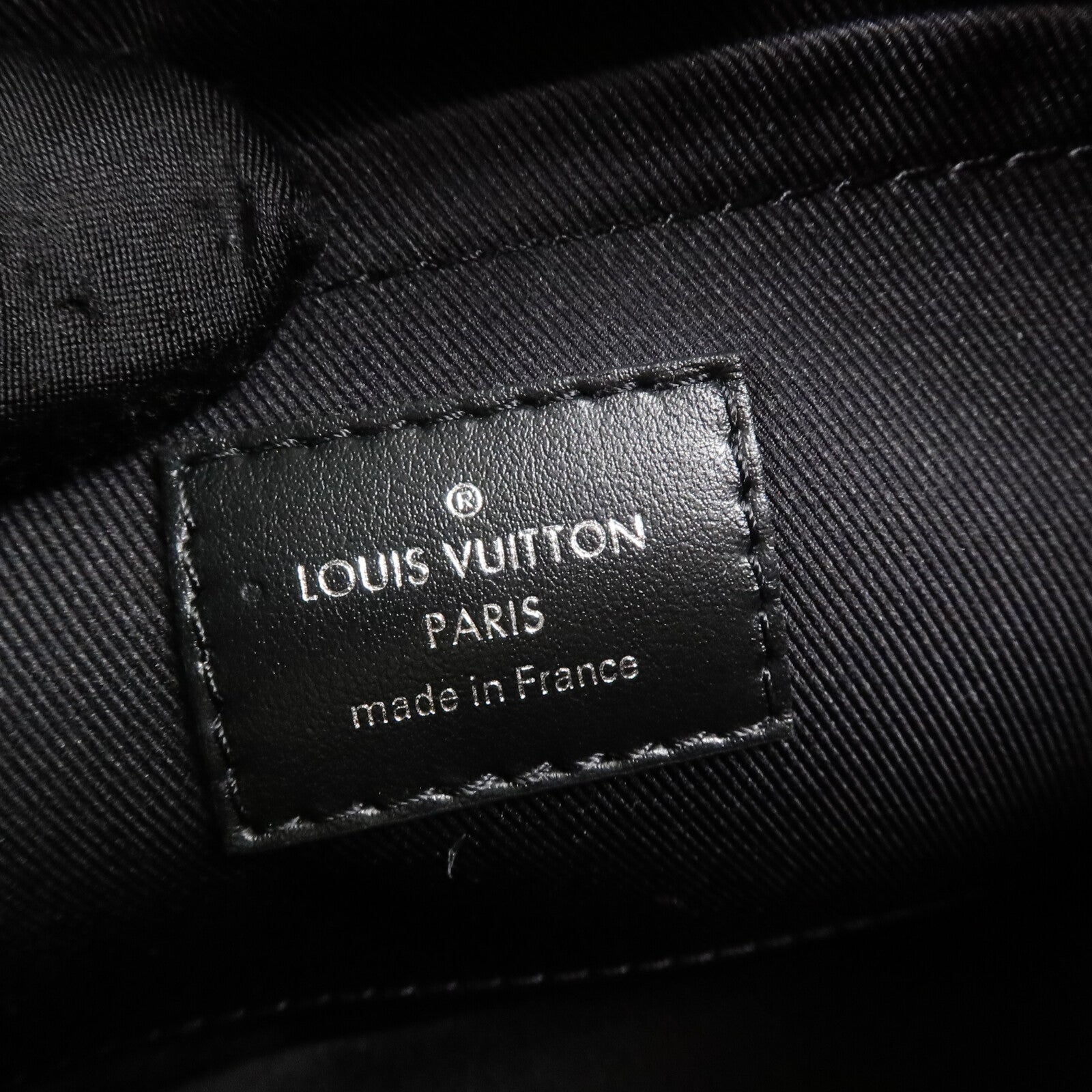 LOUIS VUITTON Damier Graphite Soft Trunk肩背袋