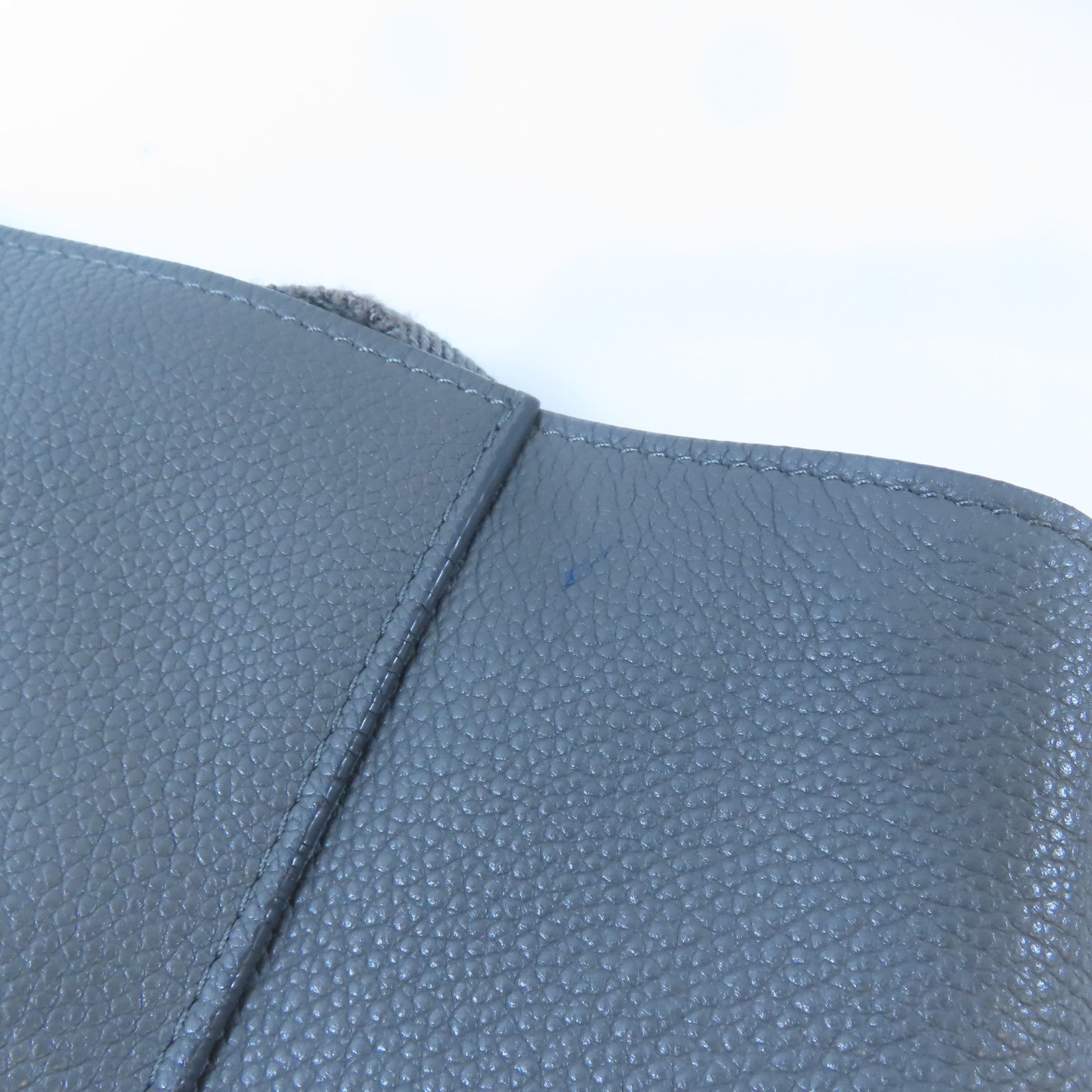 CELINE 牛皮皮革Shoulder Bag金扣肩背袋灰色