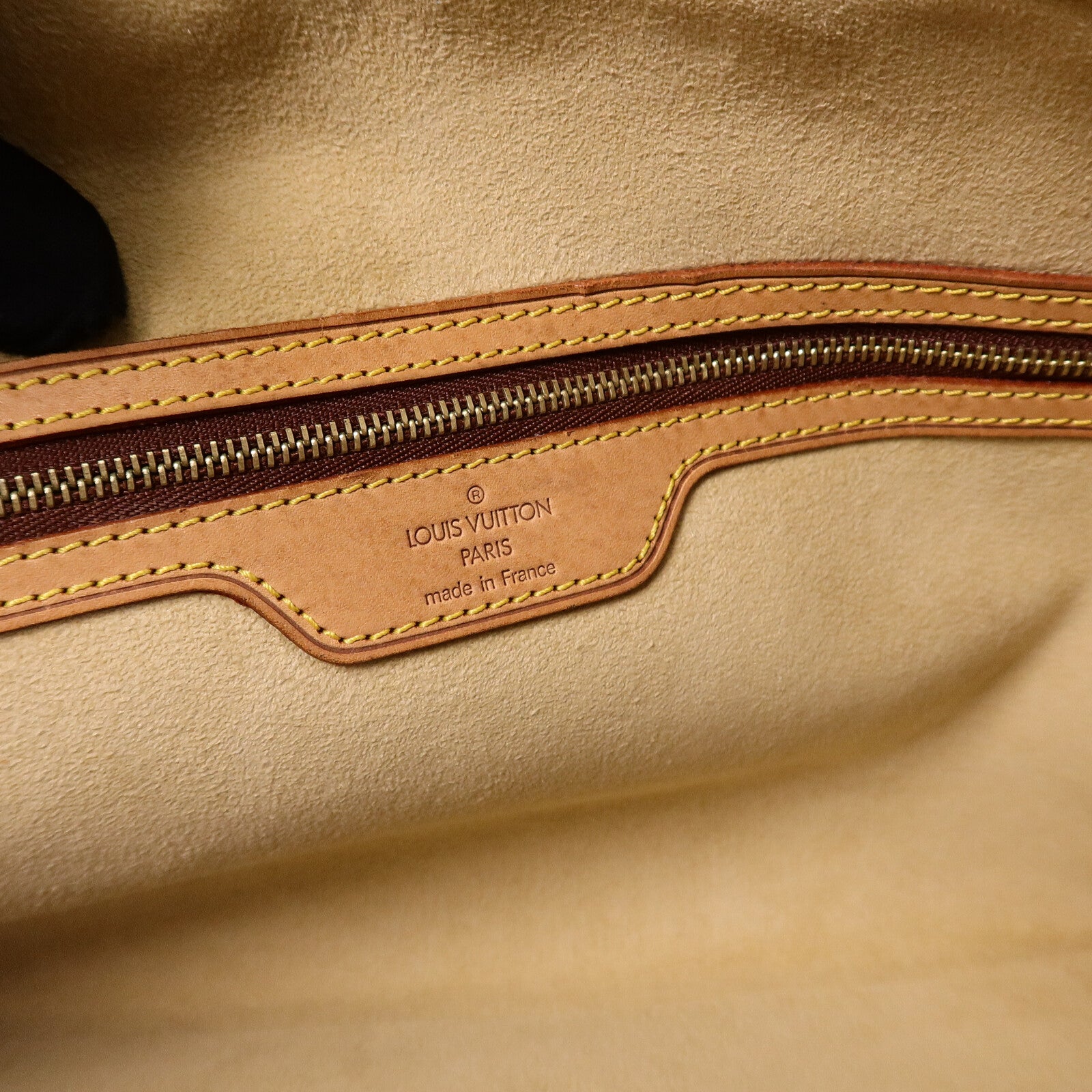 LOUIS VUITTON Monogram Cite GM金扣肩背袋棕色