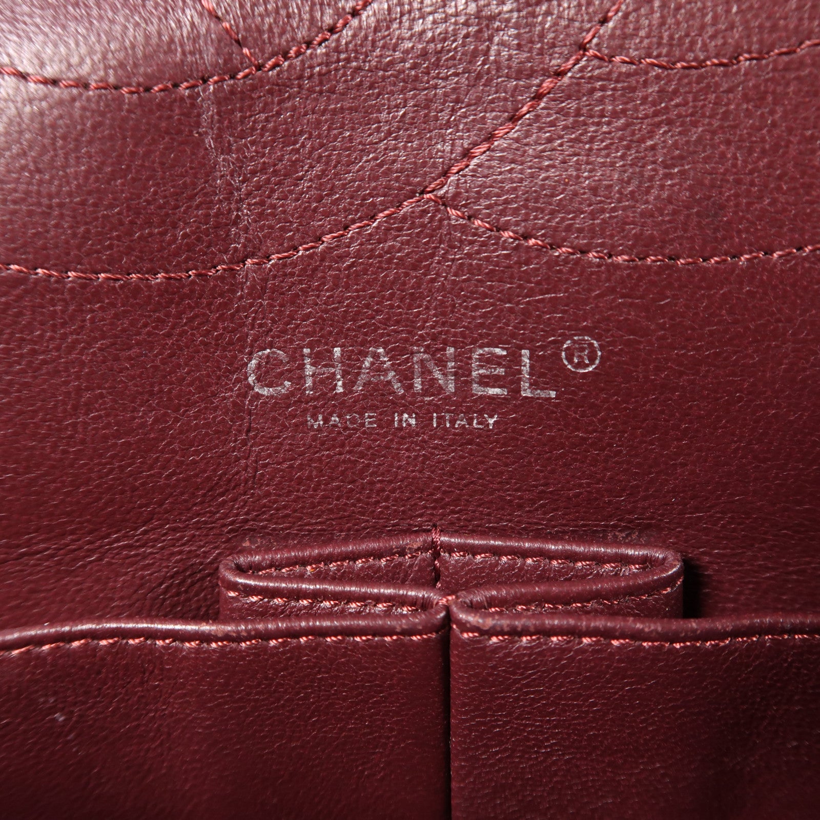 CHANEL 牛皮皮革2.55 Jumbo銀扣鏈帶肩背袋