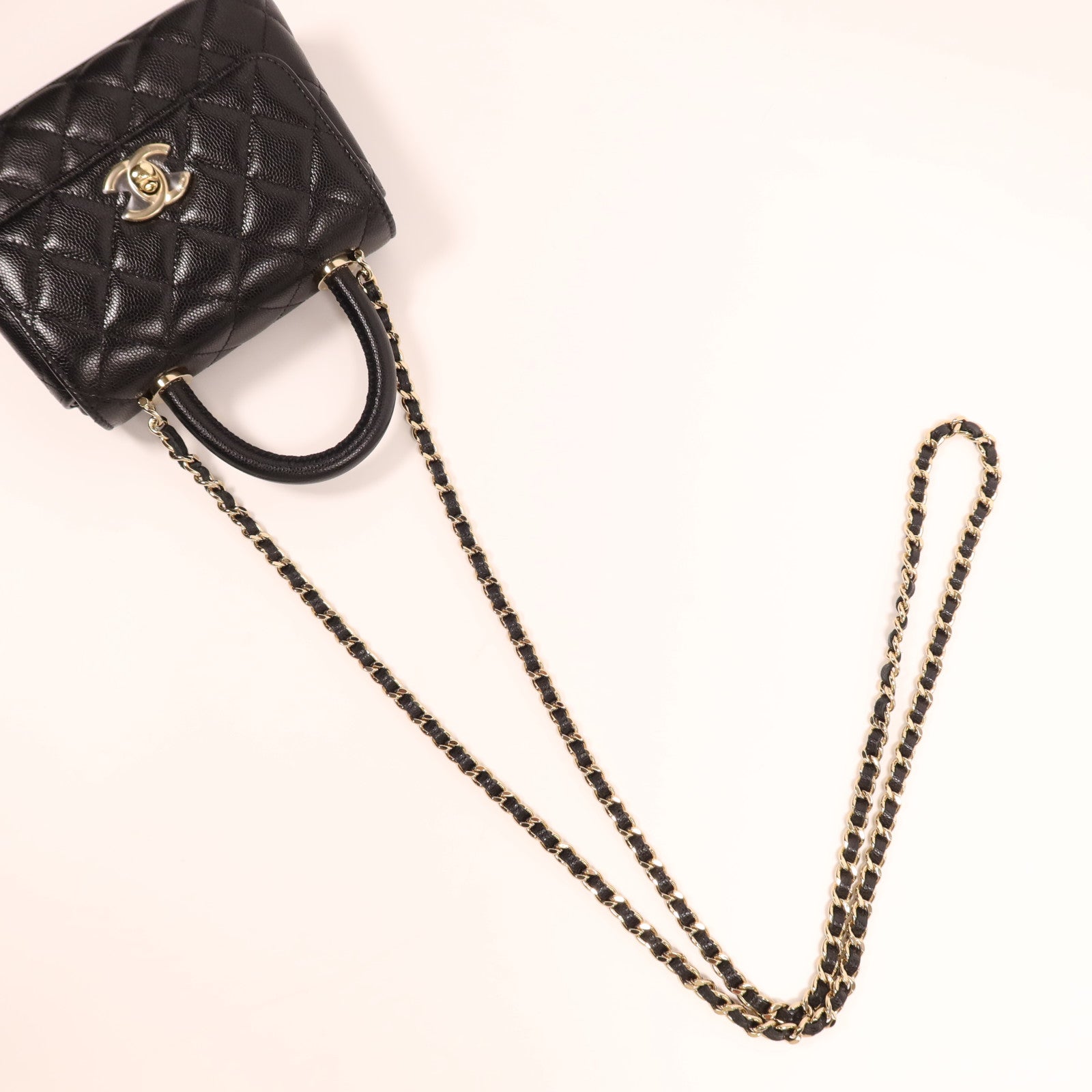 CHANEL 牛皮皮革Mirco Coco Handle金扣鏈帶肩背袋