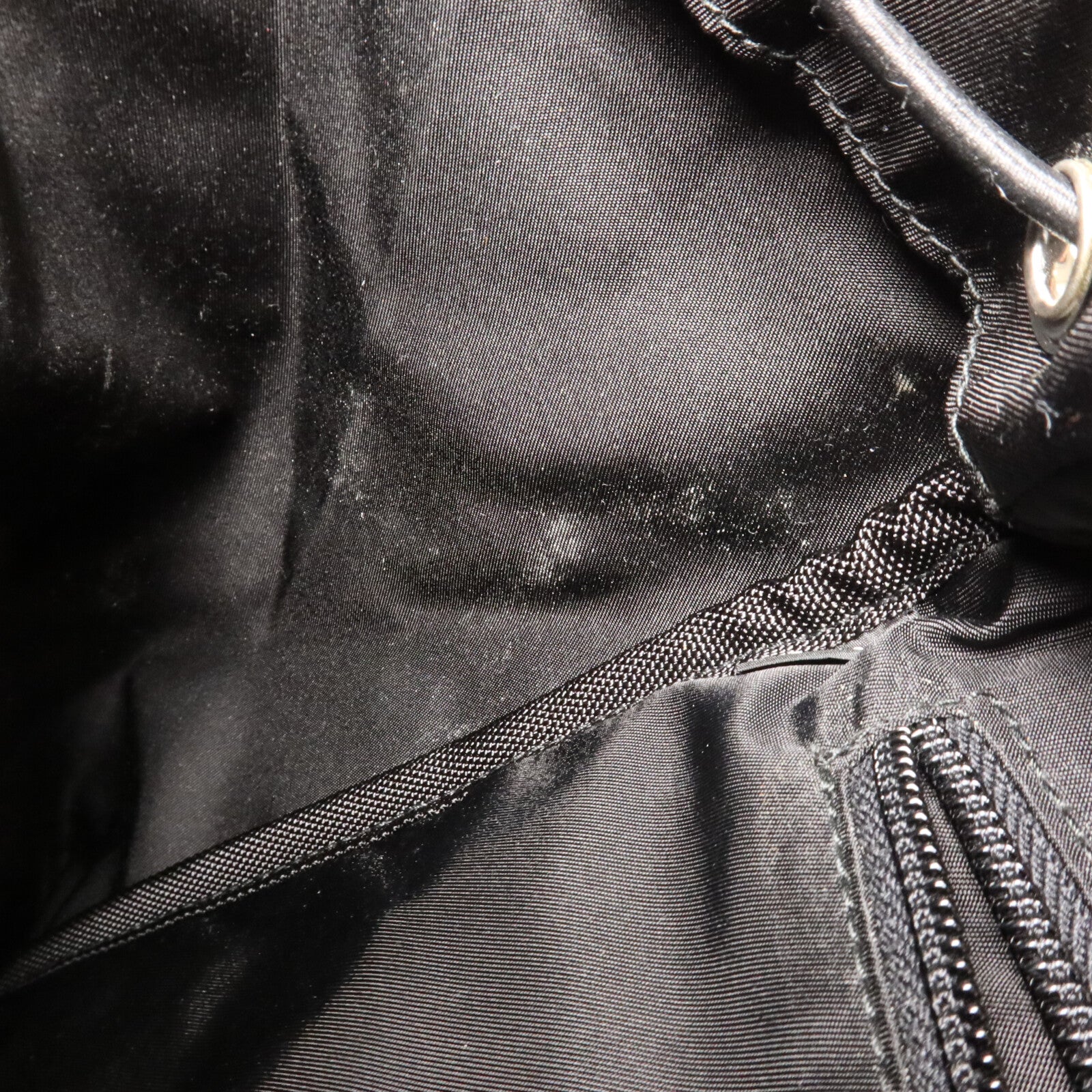 PRADA 尼龍Backpack背包