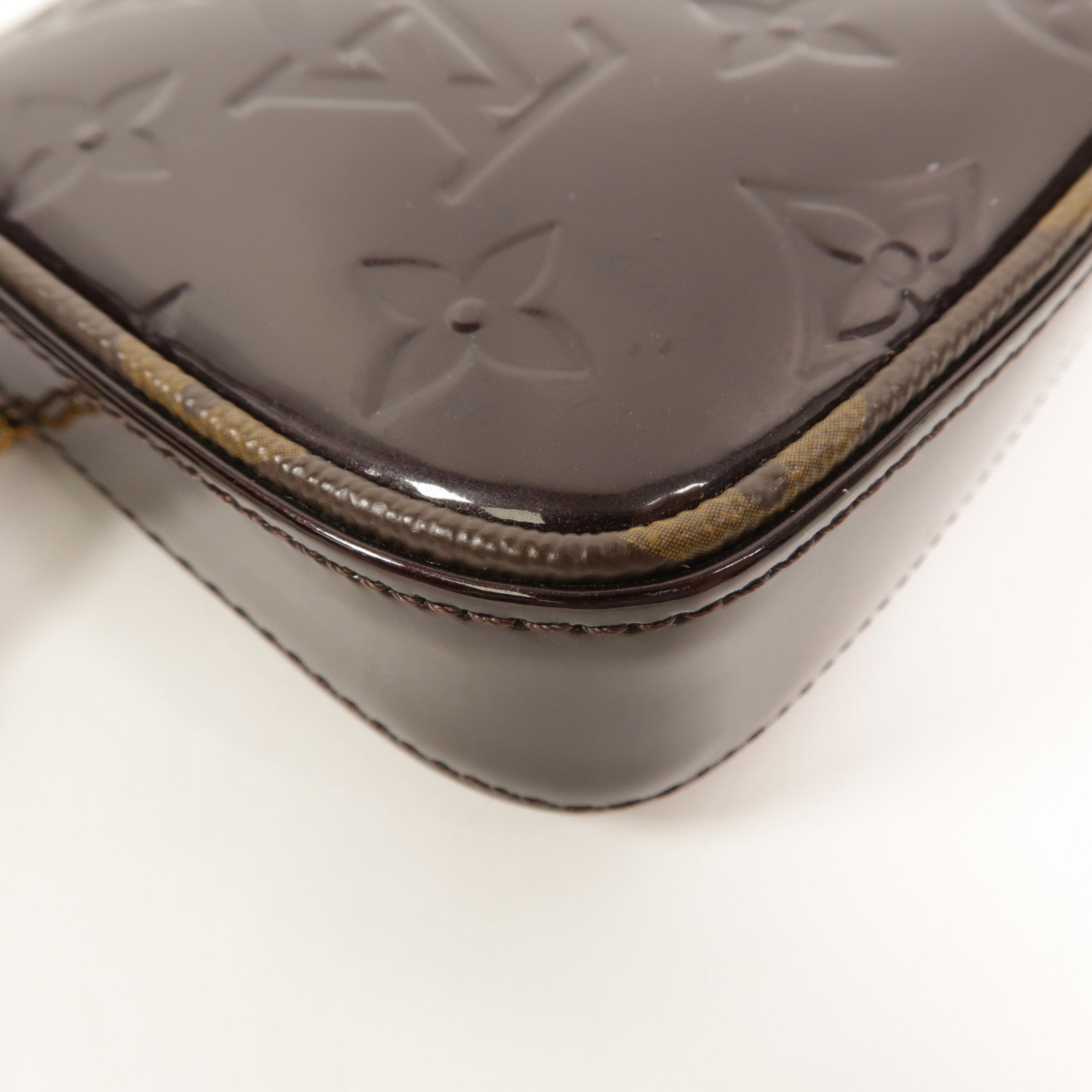 LOUIS VUITTON Monogram Vernis Mini Pochette Accessoires手拿包