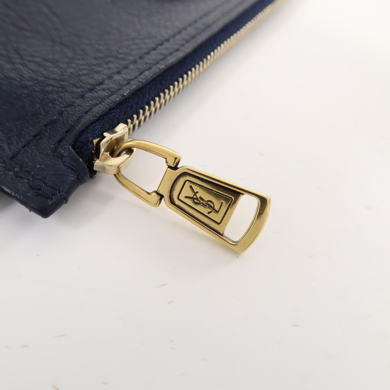 YVES SAINT LAURENT 牛皮皮革Shoulder Bag金扣肩背袋藍色