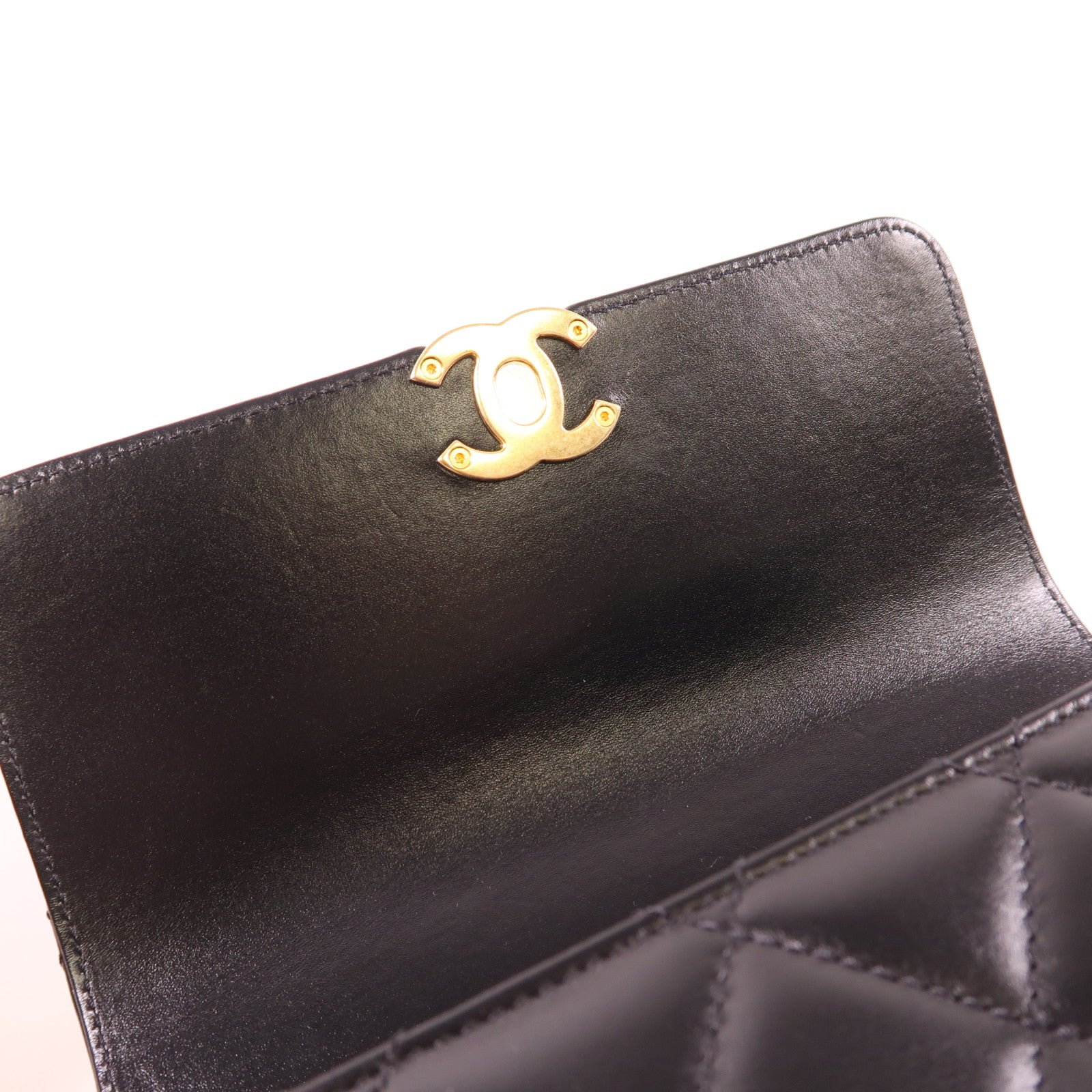 CHANEL 牛皮皮革Chain Shoulder金扣鏈帶肩背袋