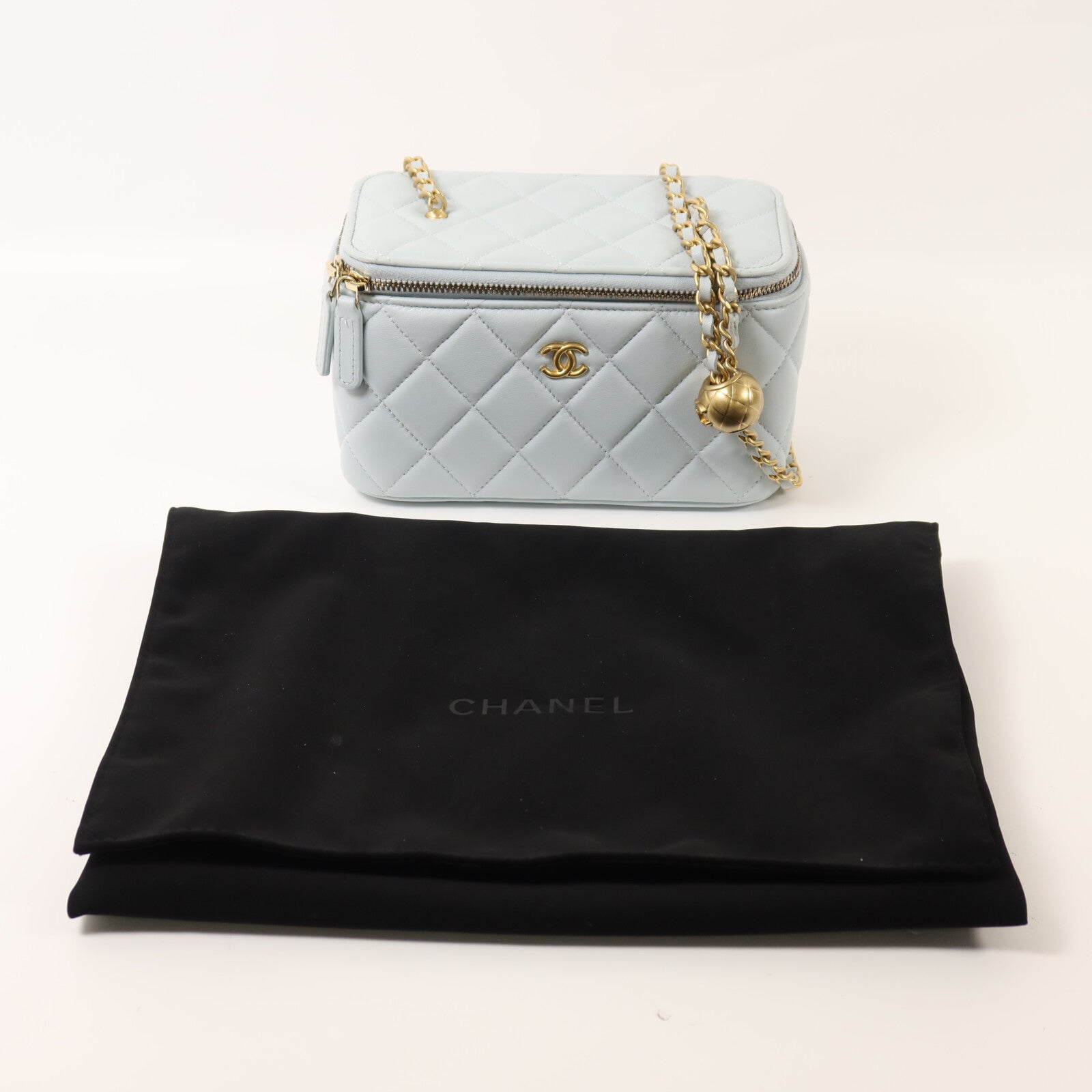CHANEL 羊皮皮革Vanity Case金扣鏈帶肩背袋