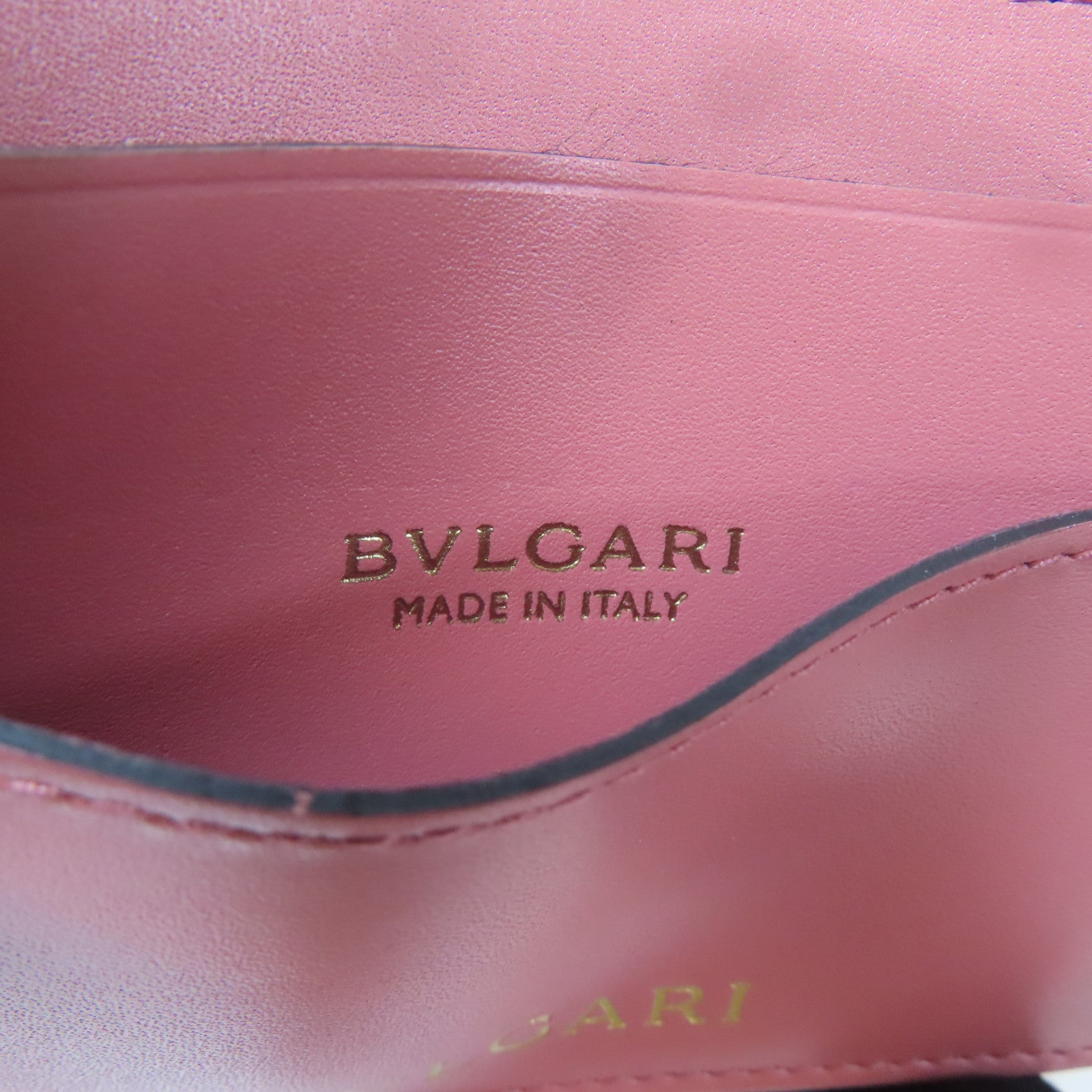 BVLGARI 牛皮皮革Serpenti Forever金扣卡片套粉紅色