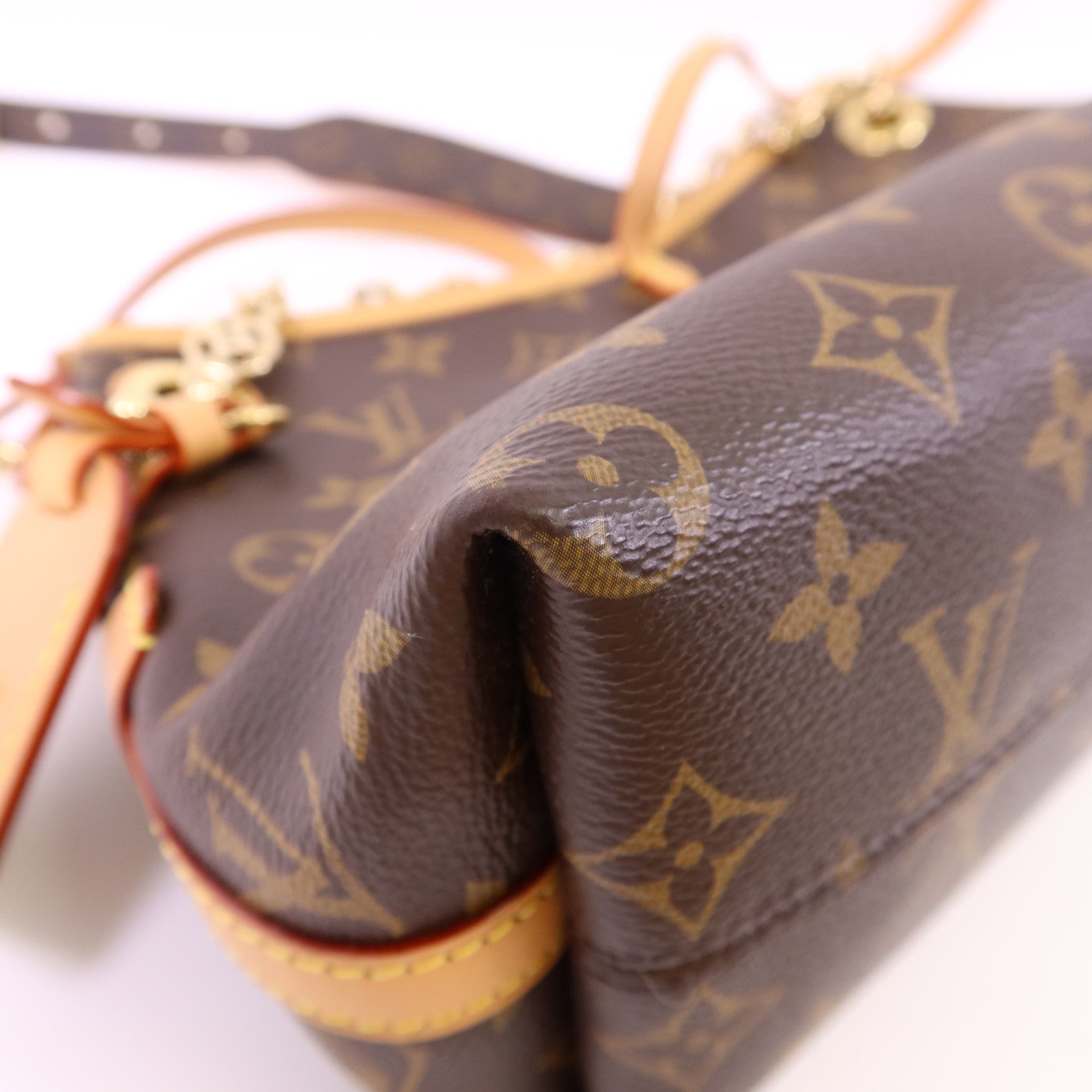LOUIS VUITTON Monogram CarryAll BB金扣鏈帶肩背袋
