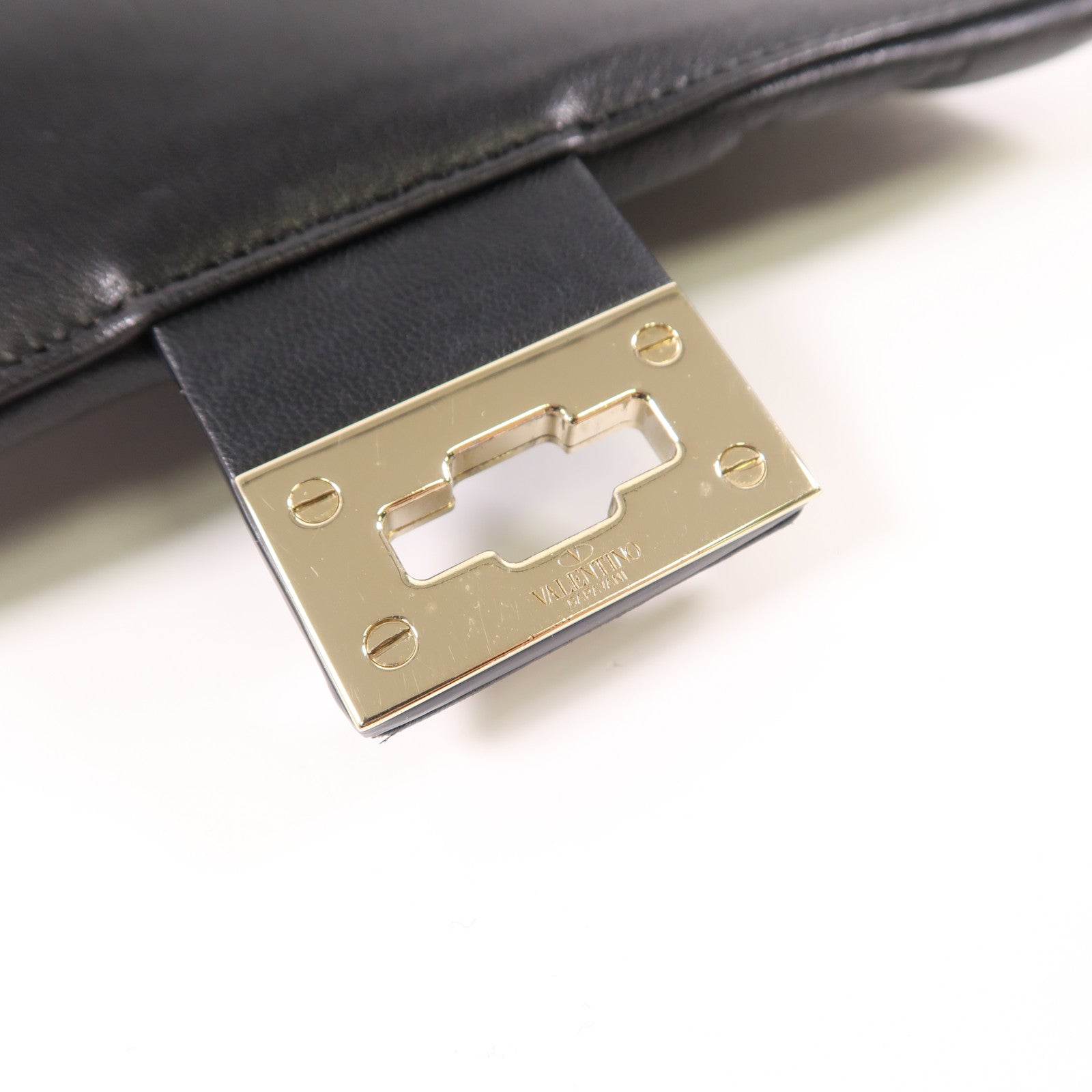 Valentino 牛皮皮革Rockstud Top Handle金扣手挽肩背兩用袋