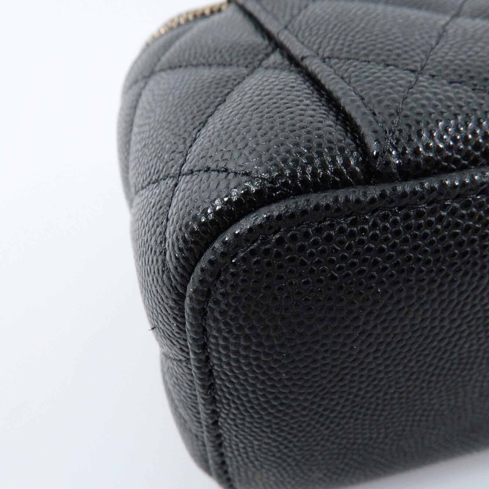 CHANEL 牛皮皮革Small Vanity Case金扣鏈帶肩背袋