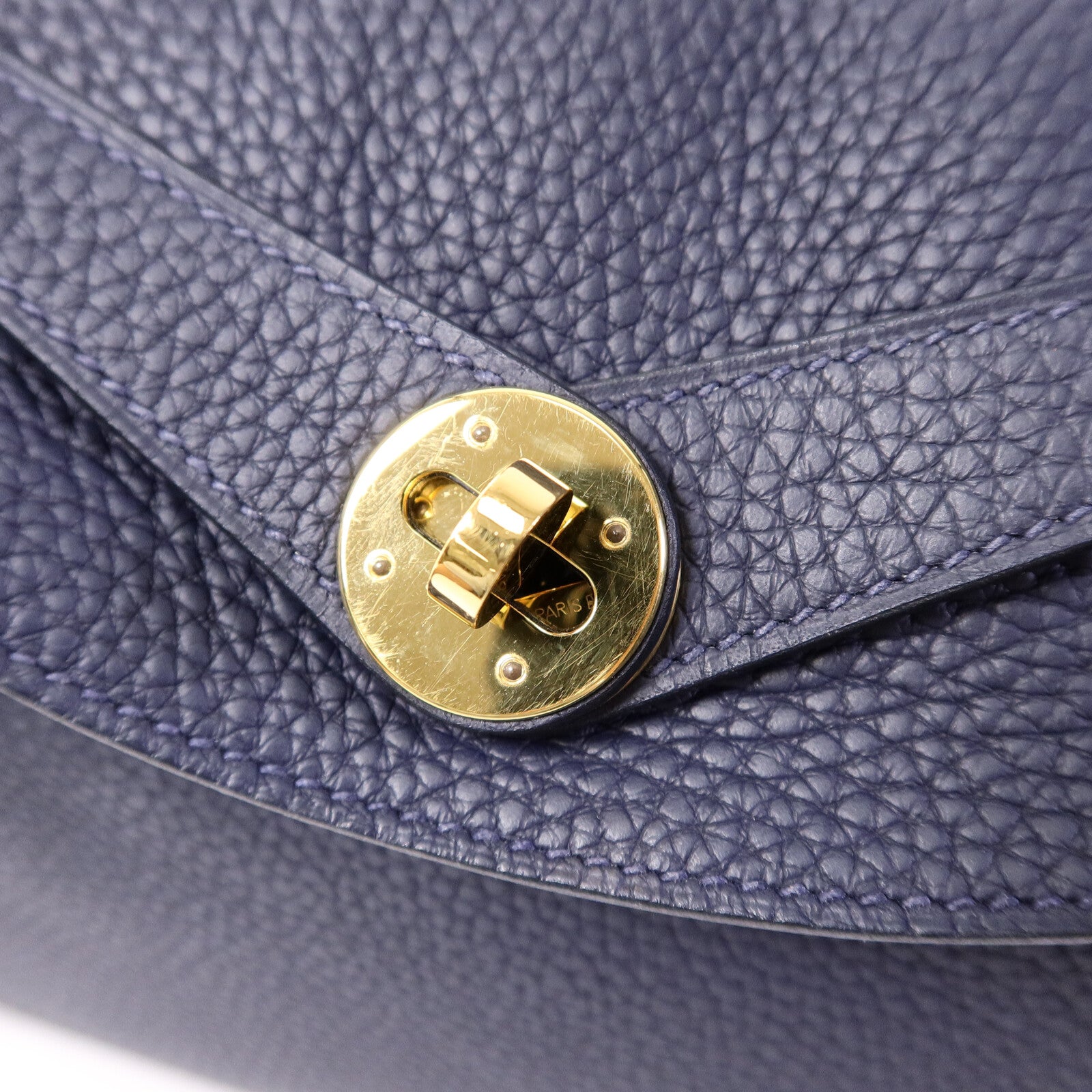 HERMES Togo皮革Lindy 30肩背袋Blue Nuit