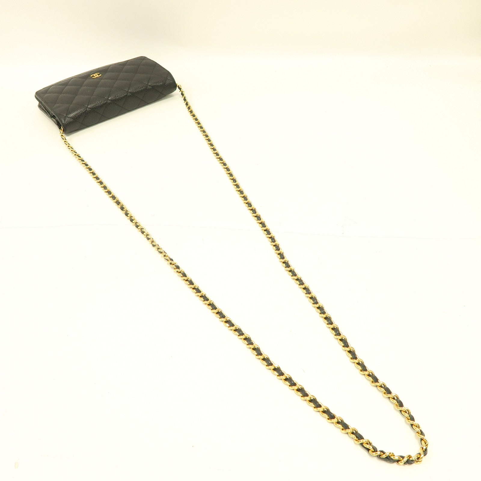 CHANEL 菱格Caviar皮革Wallet On Chain金扣鏈帶肩背袋黑色