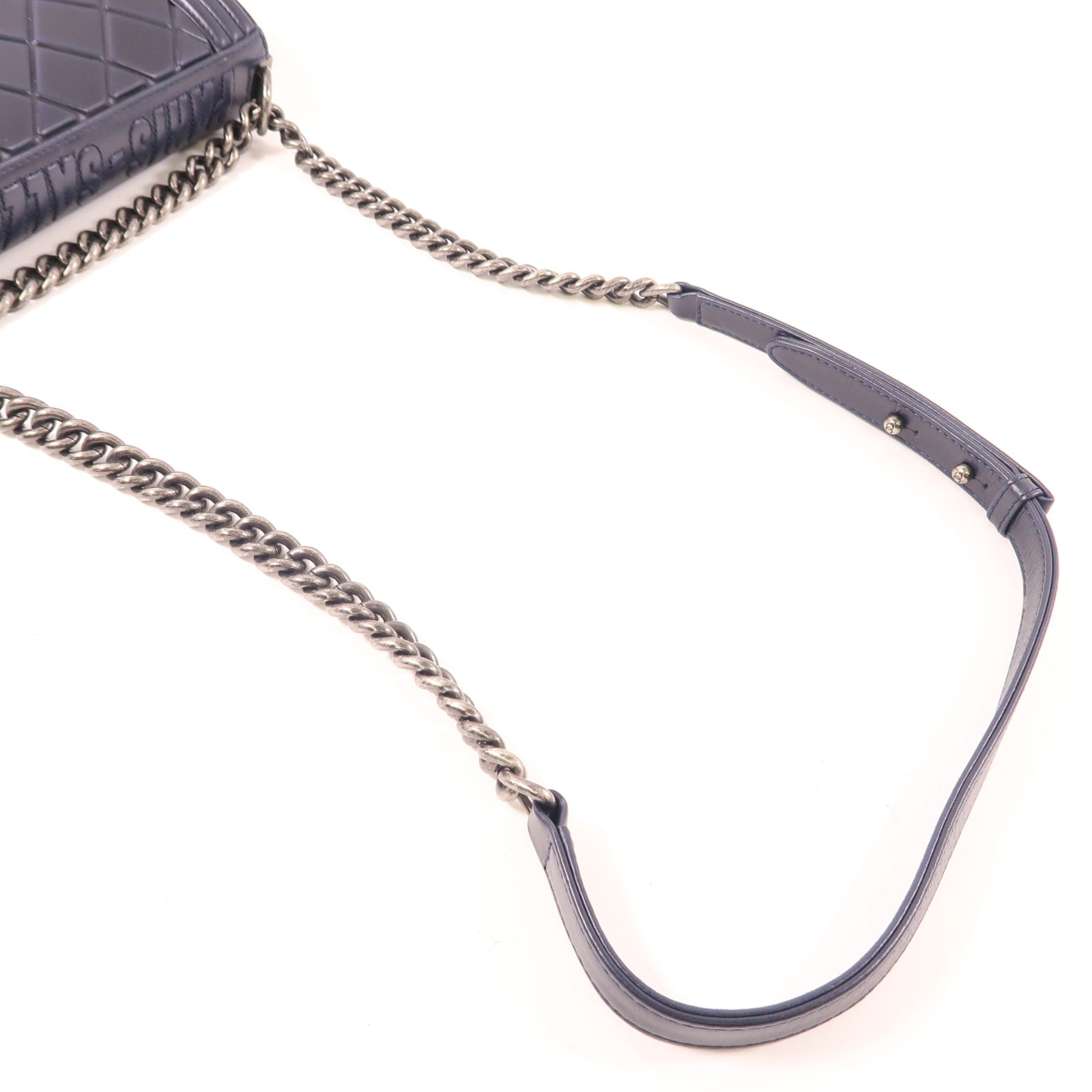 CHANEL 羊皮皮革Paris Salzburg Boy 25銀扣鏈帶肩背袋深藍色