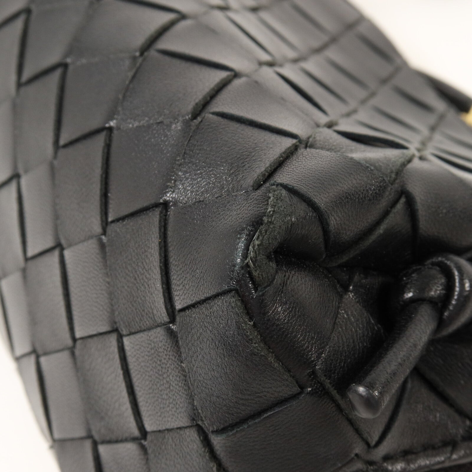 BOTTEGA VENETA 牛皮皮革Concert Pouch肩背袋