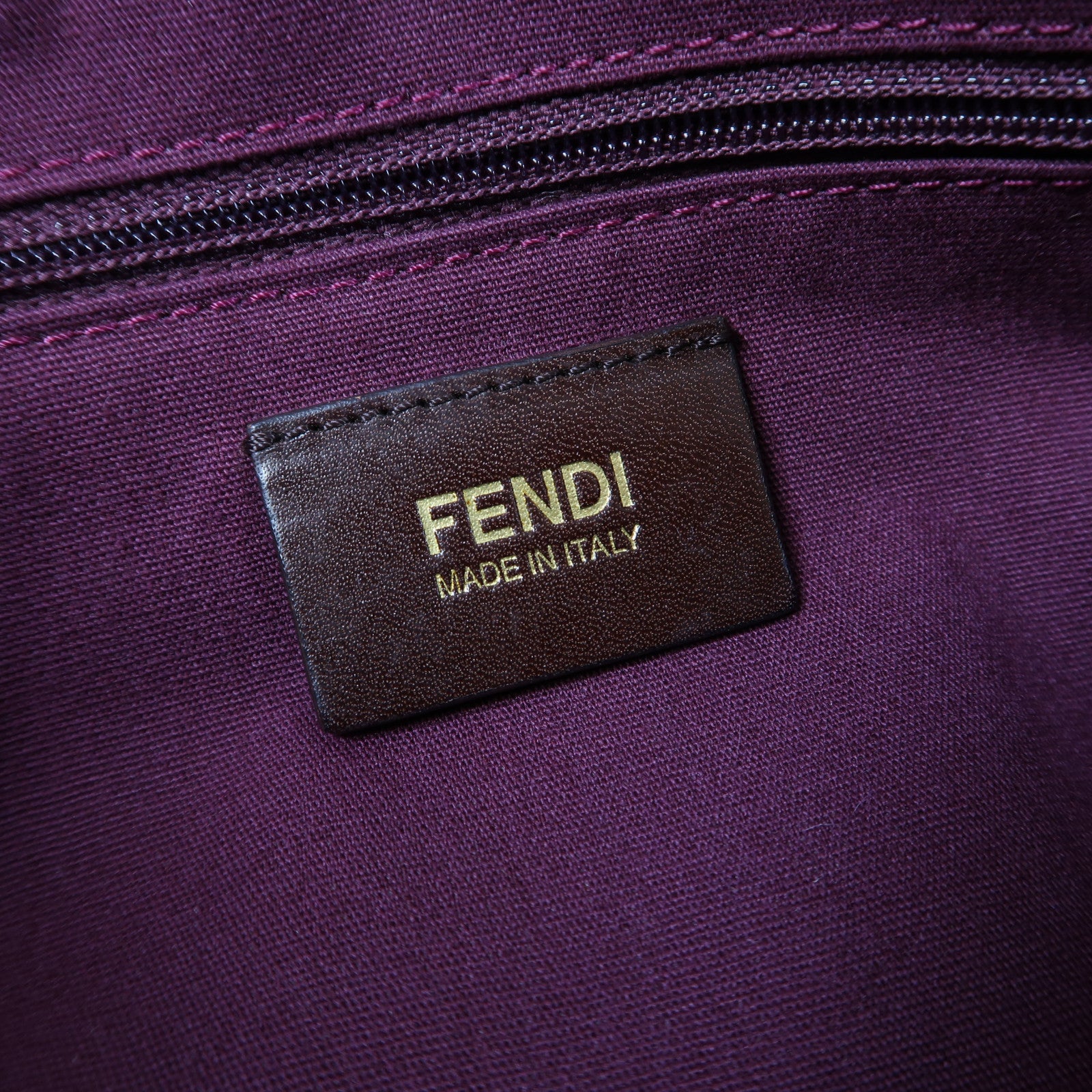 FENDI 帆布Shoulder Bag金扣肩背袋啡色