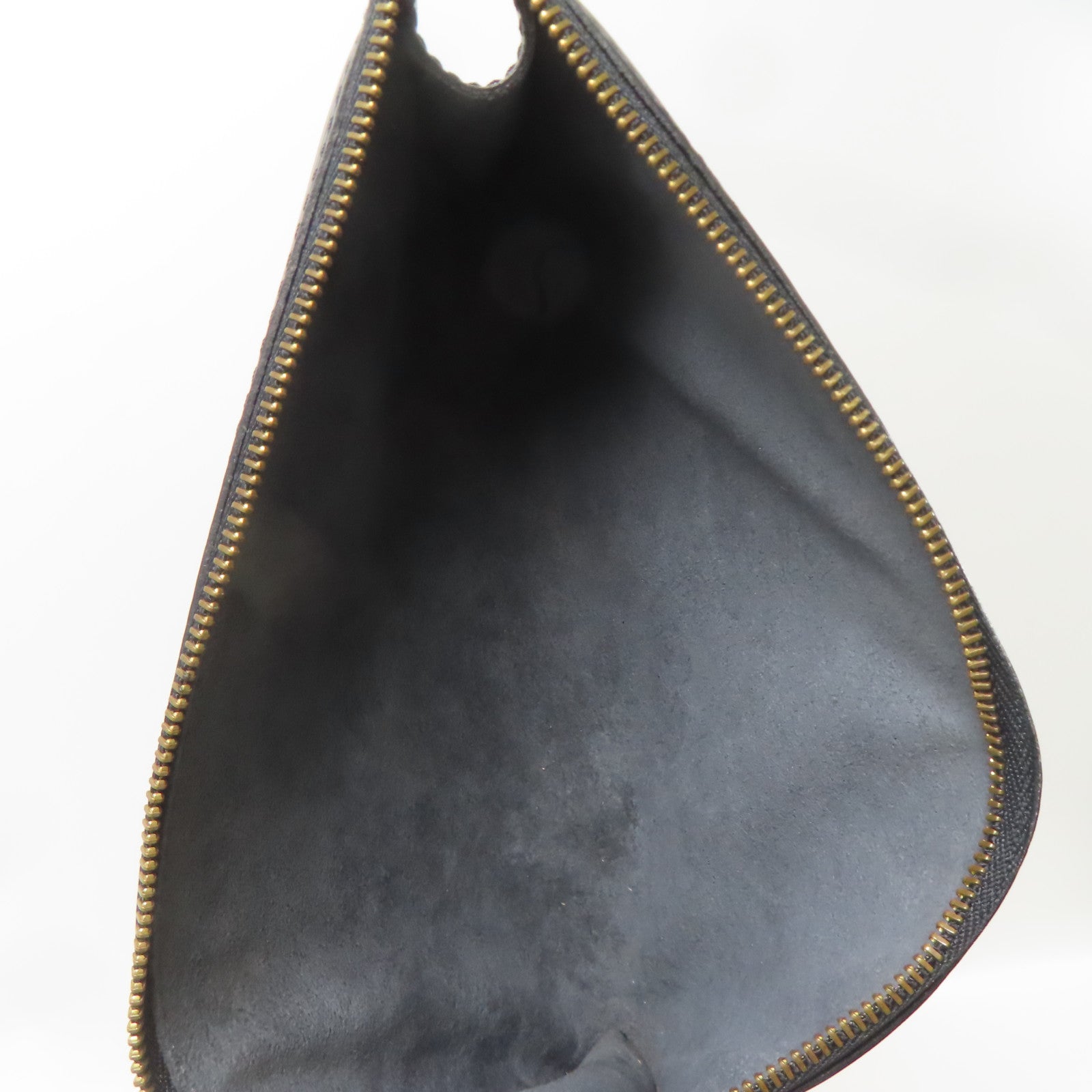 LOUIS VUITTON Epi Pochette Accessories金扣手挽袋黑色
