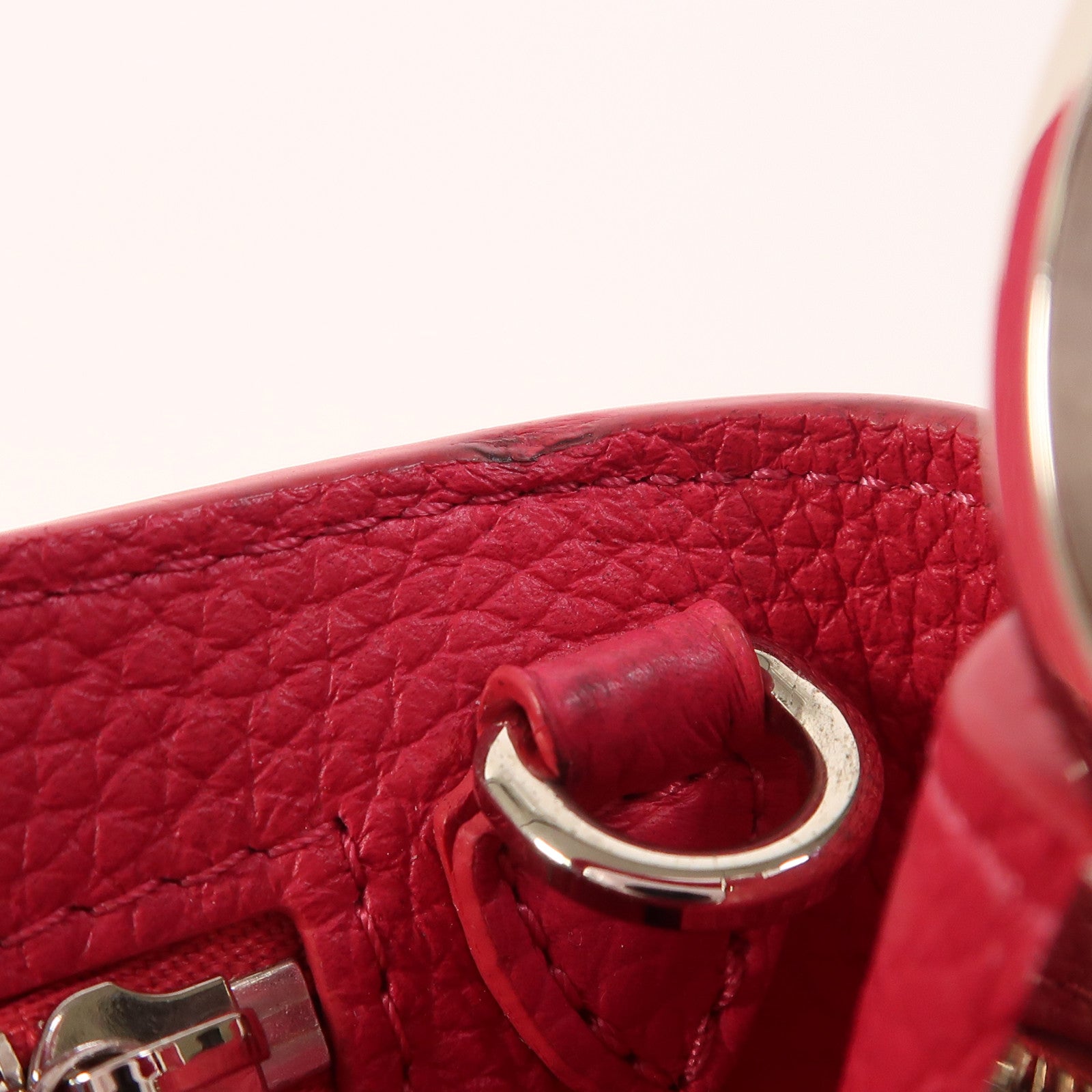 LOUIS VUITTON 【激減優惠】Taurillon Capucines BB銀扣手挽肩背兩用袋