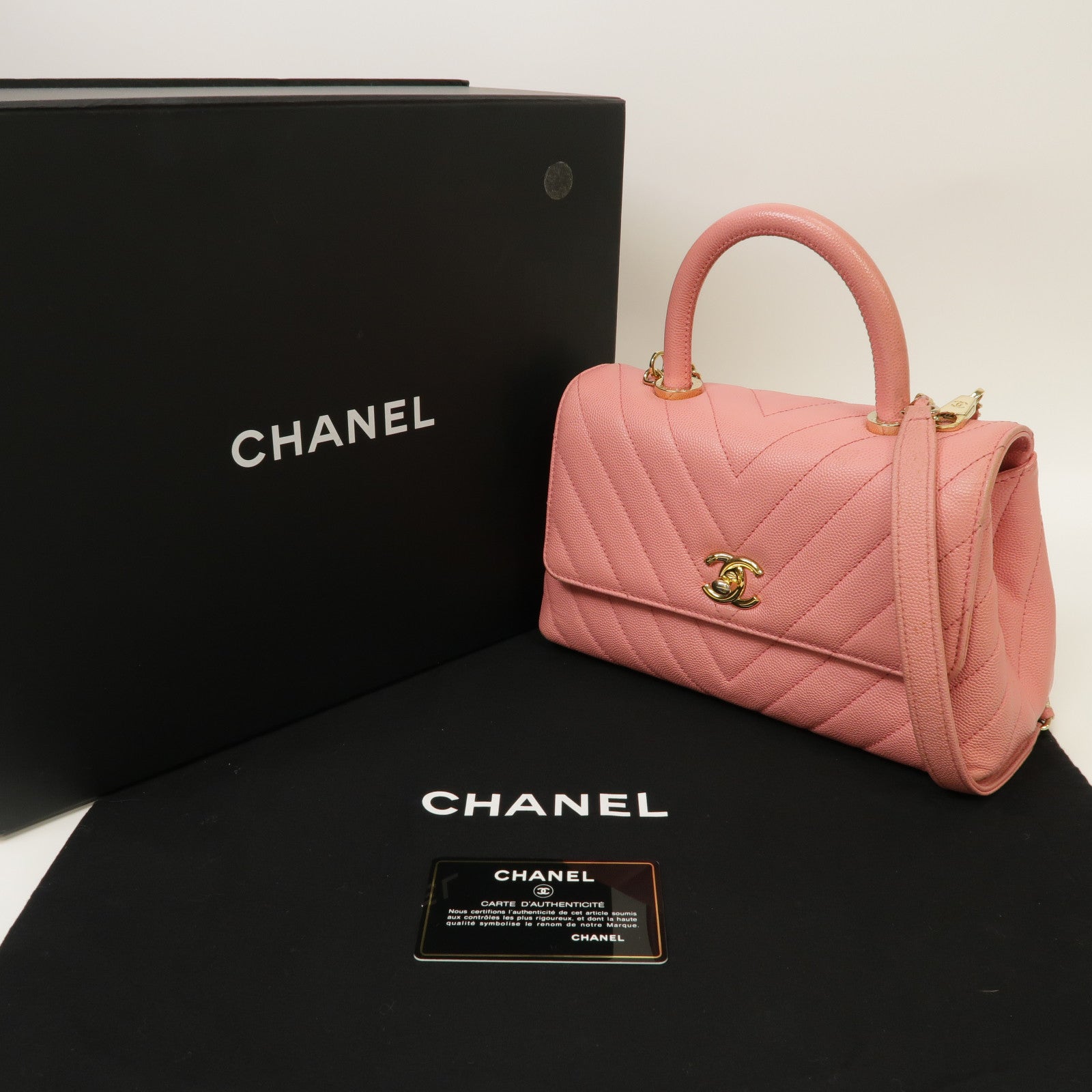 CHANEL 斜紋Caviar皮革Coco Handle金扣手挽肩背兩用袋粉紅色