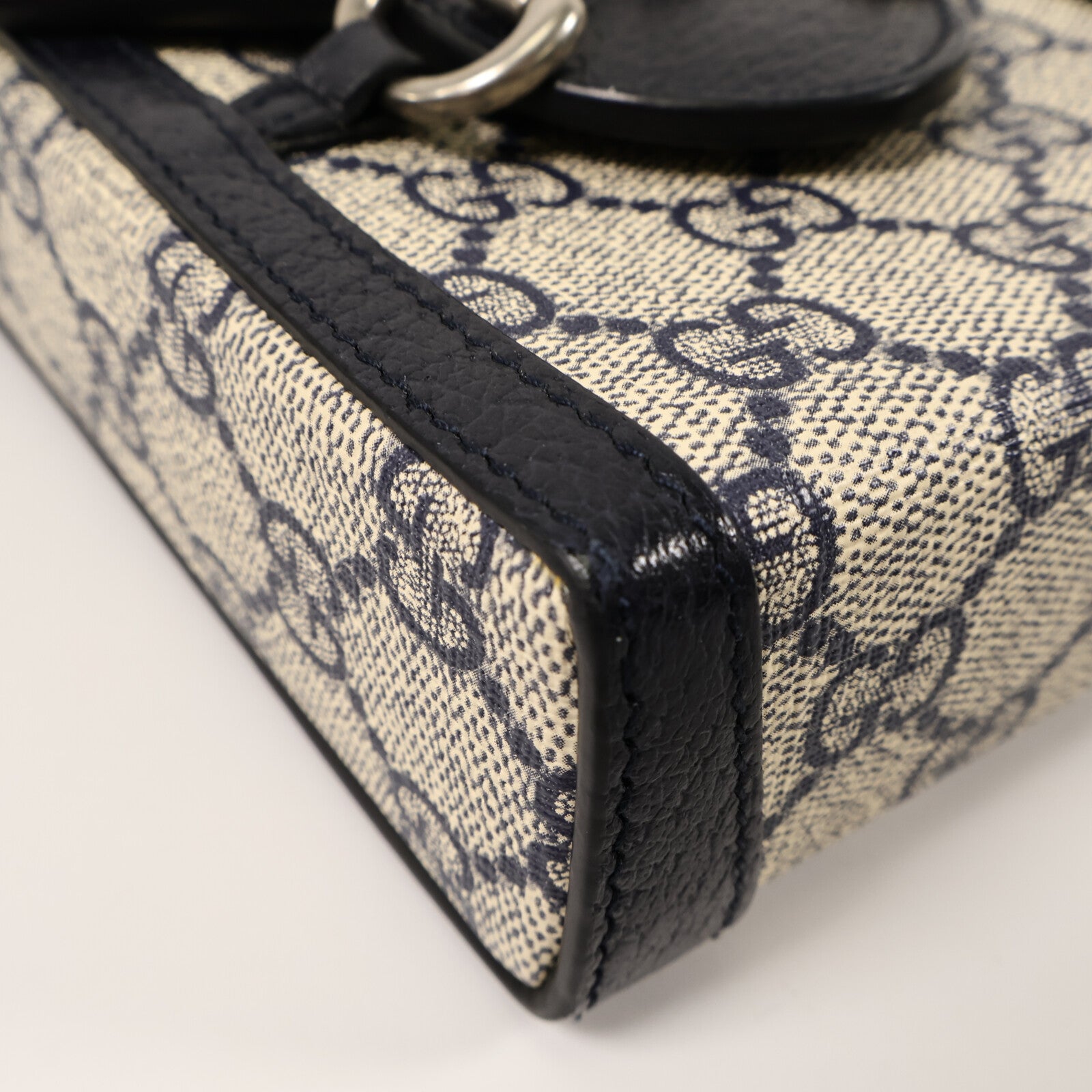 GUCCI 塗層帆布1955 Horsebit肩背袋