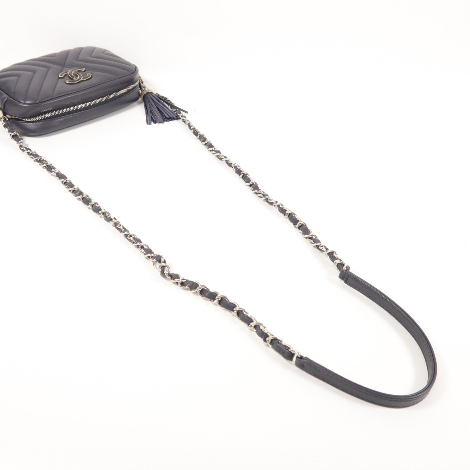 CHANEL 牛皮皮革Chain Shoulder銀扣鏈帶肩背袋