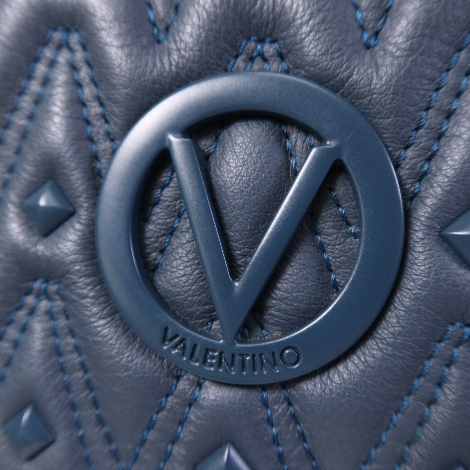 Valentino 【激減優惠】牛皮皮革Mario Diamond金扣鏈帶肩背袋