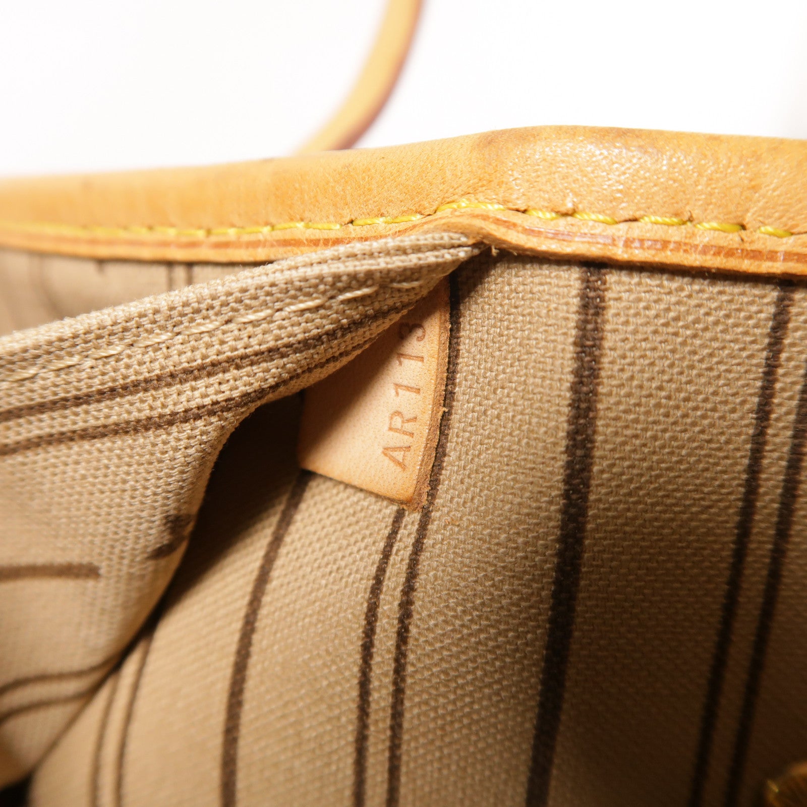 LOUIS VUITTON Monogram Neverfull MM金扣手挽袋