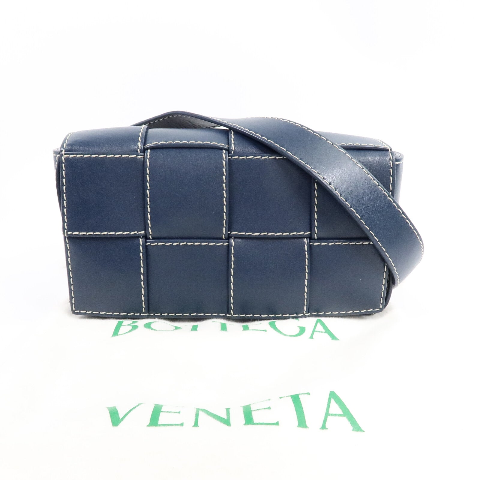 BOTTEGA VENETA 牛皮皮革Cassette Small肩背袋