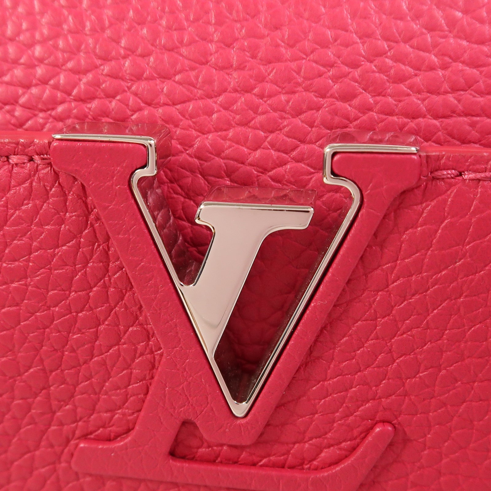LOUIS VUITTON 【激減優惠】Taurillon Capucines BB銀扣手挽肩背兩用袋