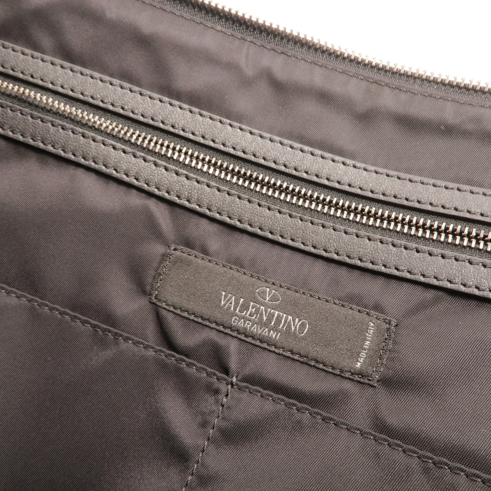 Valentino 尼龍Clutch手拿包