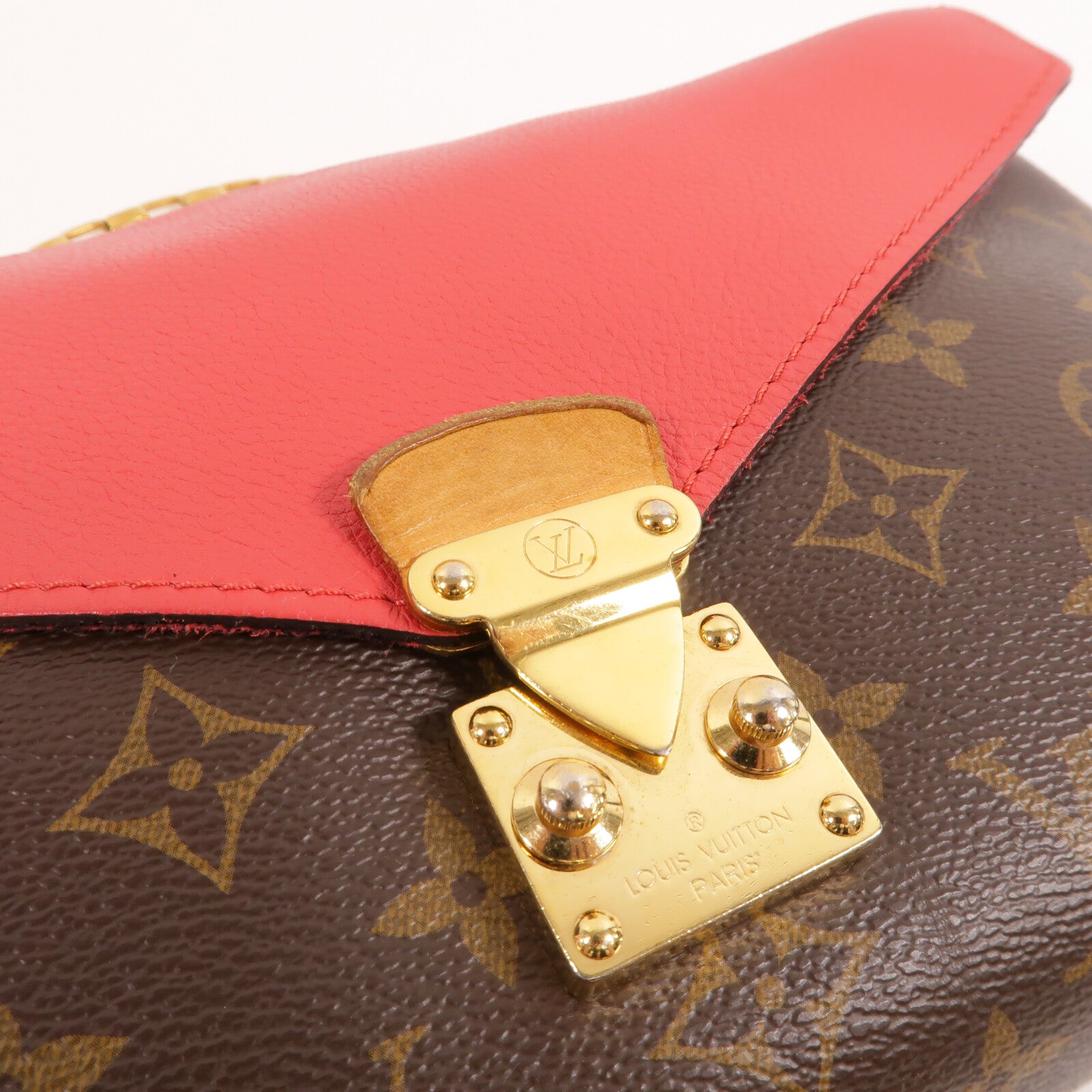 LOUIS VUITTON Monogram Pallas Chain鏈帶肩背袋