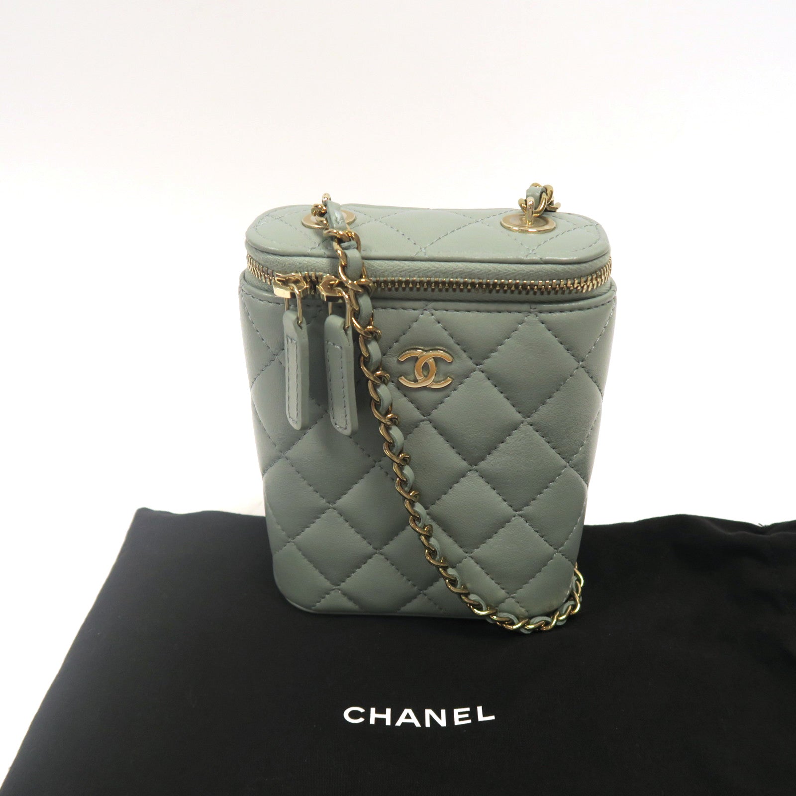 CHANEL **【激減優惠】菱格羊皮皮革Mini Gigarette Box金扣鏈帶肩背袋淺綠色